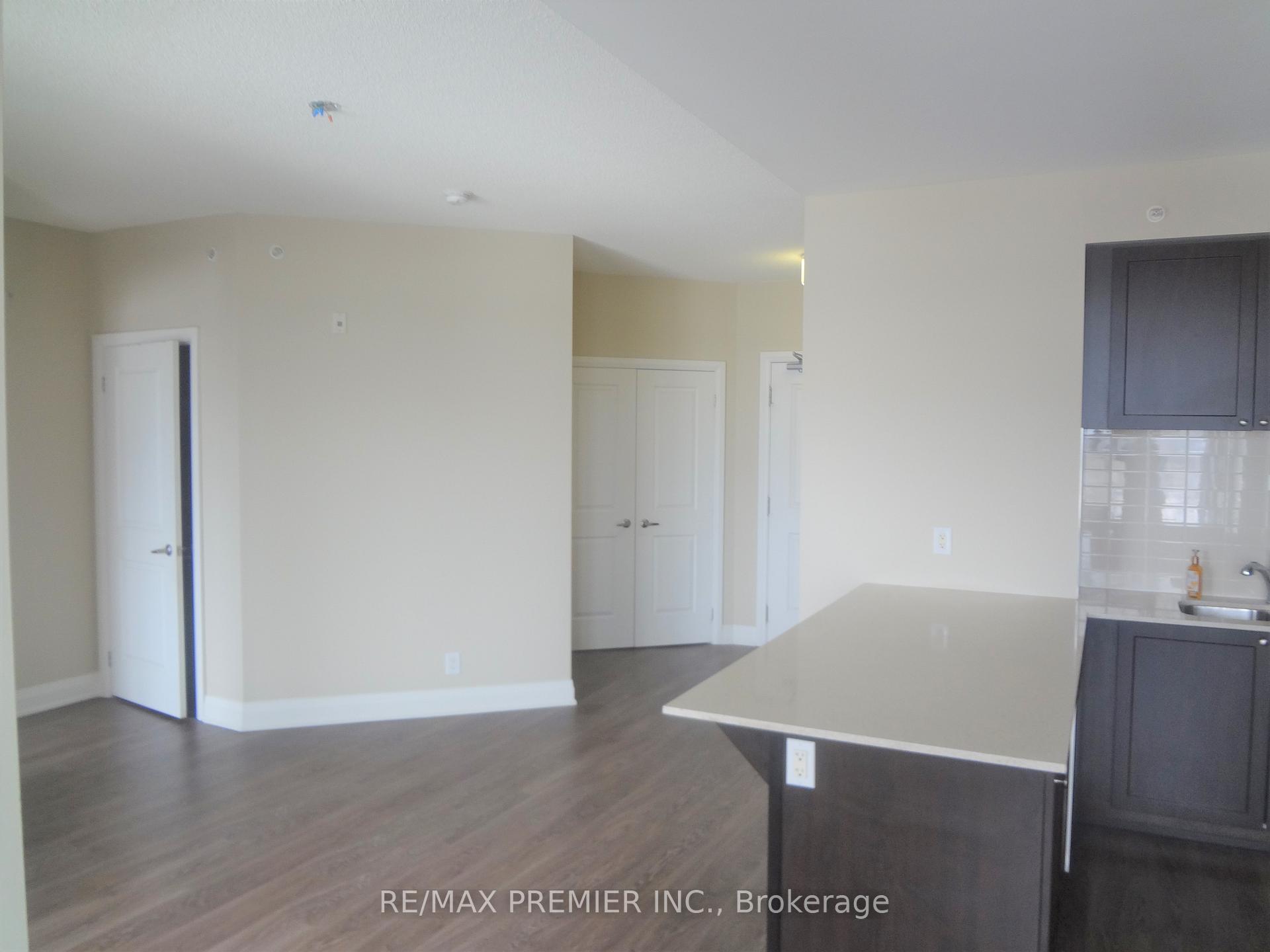 Photo 10 of Unit 816, 24 Woodstream Boulevard, Vaughan, Vaughan Grove — HOMEH
