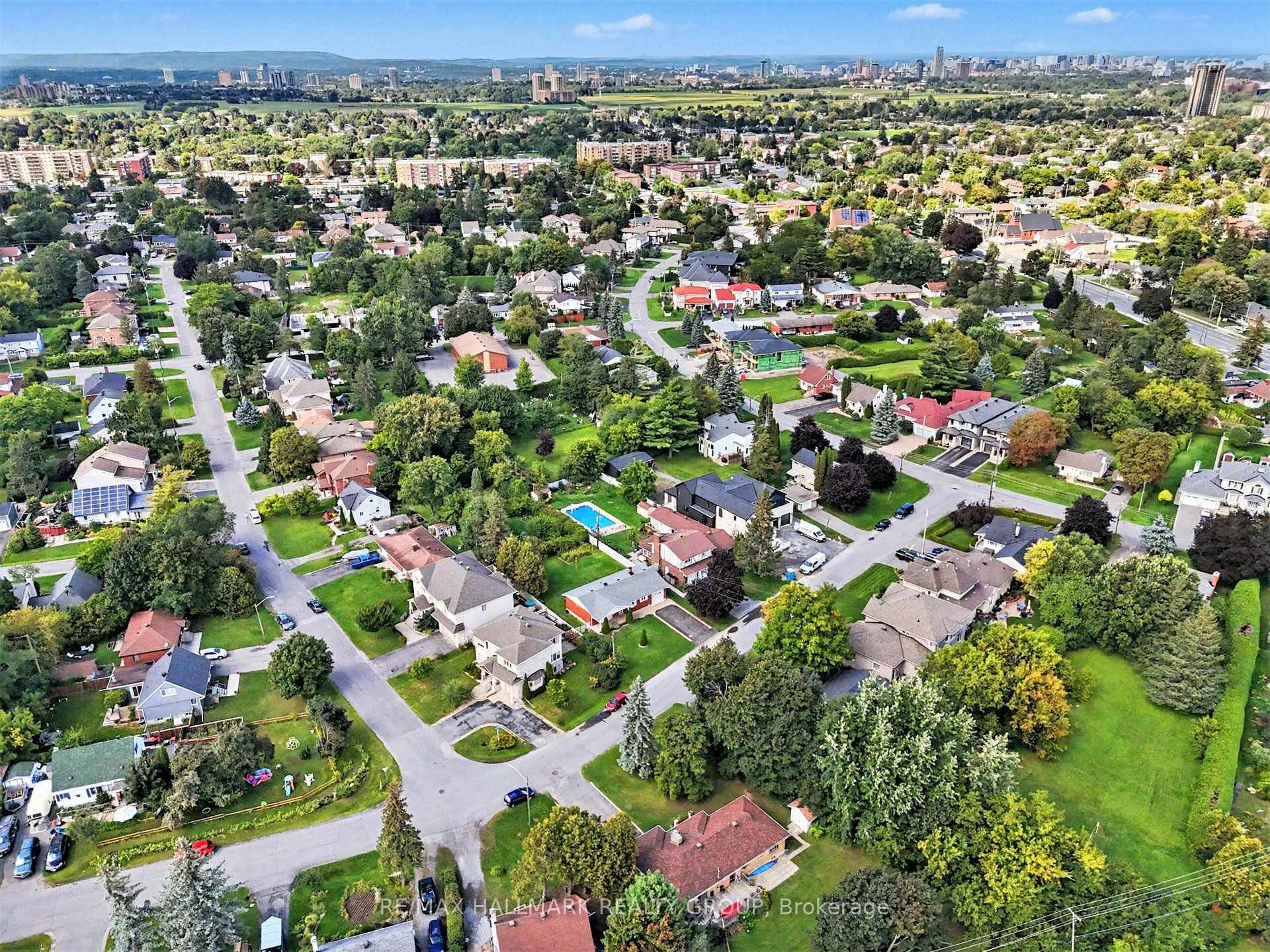 Photo 31 of 5 Argue Drive, Ottawa, Borden Farm/Stewart Farm/Carleton Heights/Parkwood Hills — HOMEH