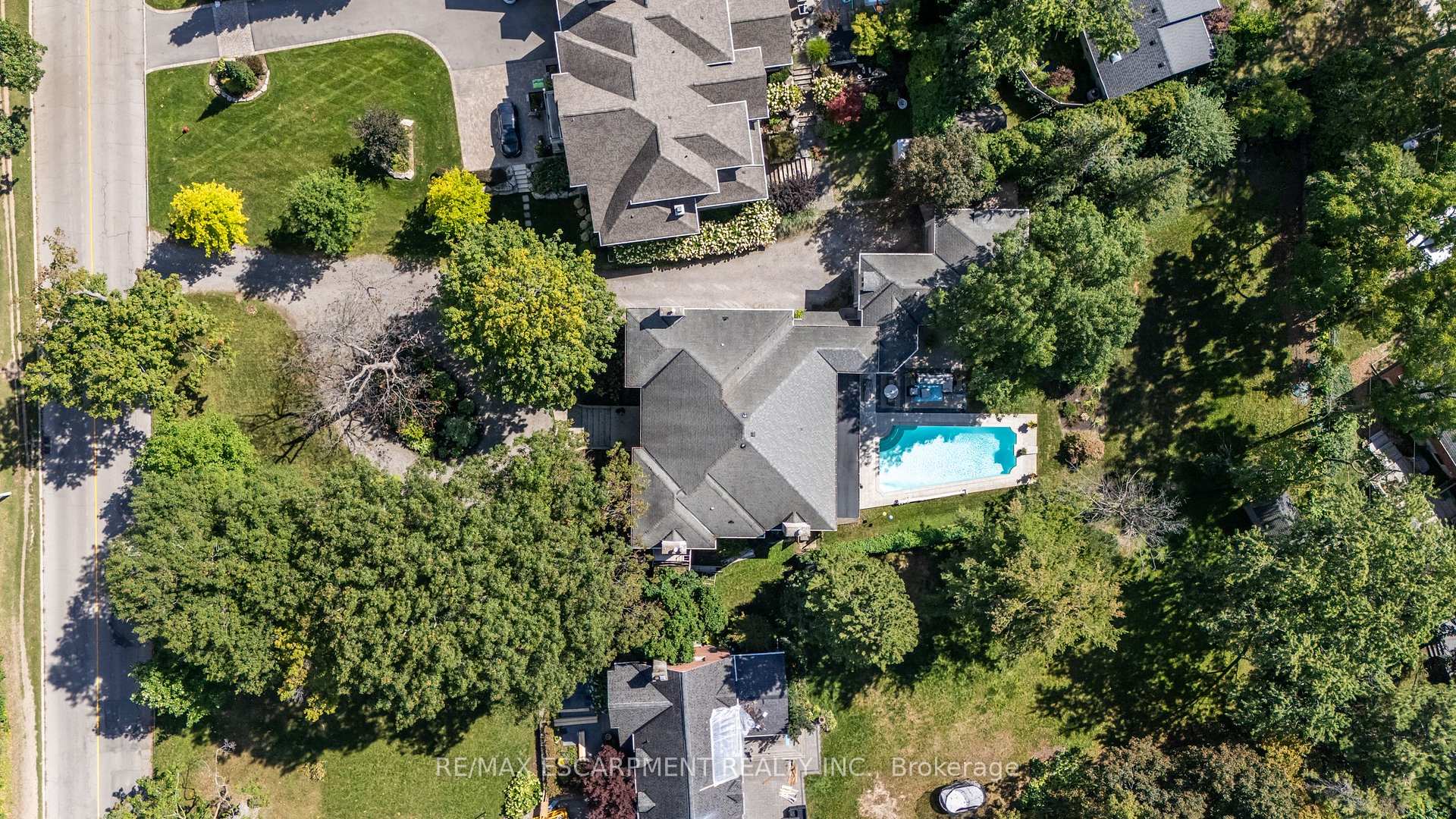 Photo 2 of 1019 Scenic Drive, Hamilton, Mountview — HOMEH
