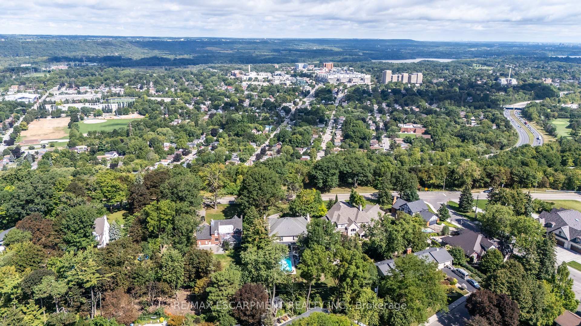 Photo 36 of 1019 Scenic Drive, Hamilton, Mountview — HOMEH