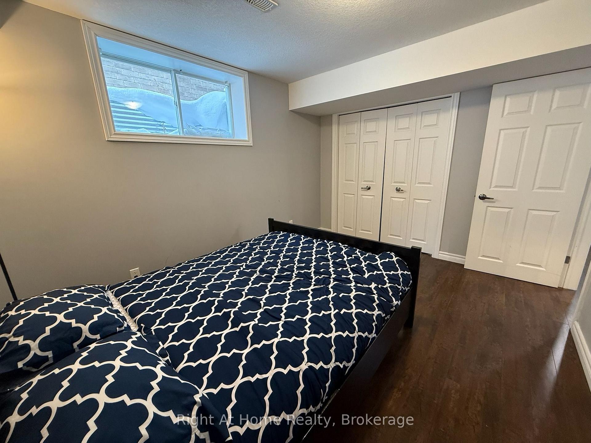 Photo 10 of 268 Buttonbush Street, Waterloo, Columbia Forest/Clair Hills — HOMEH