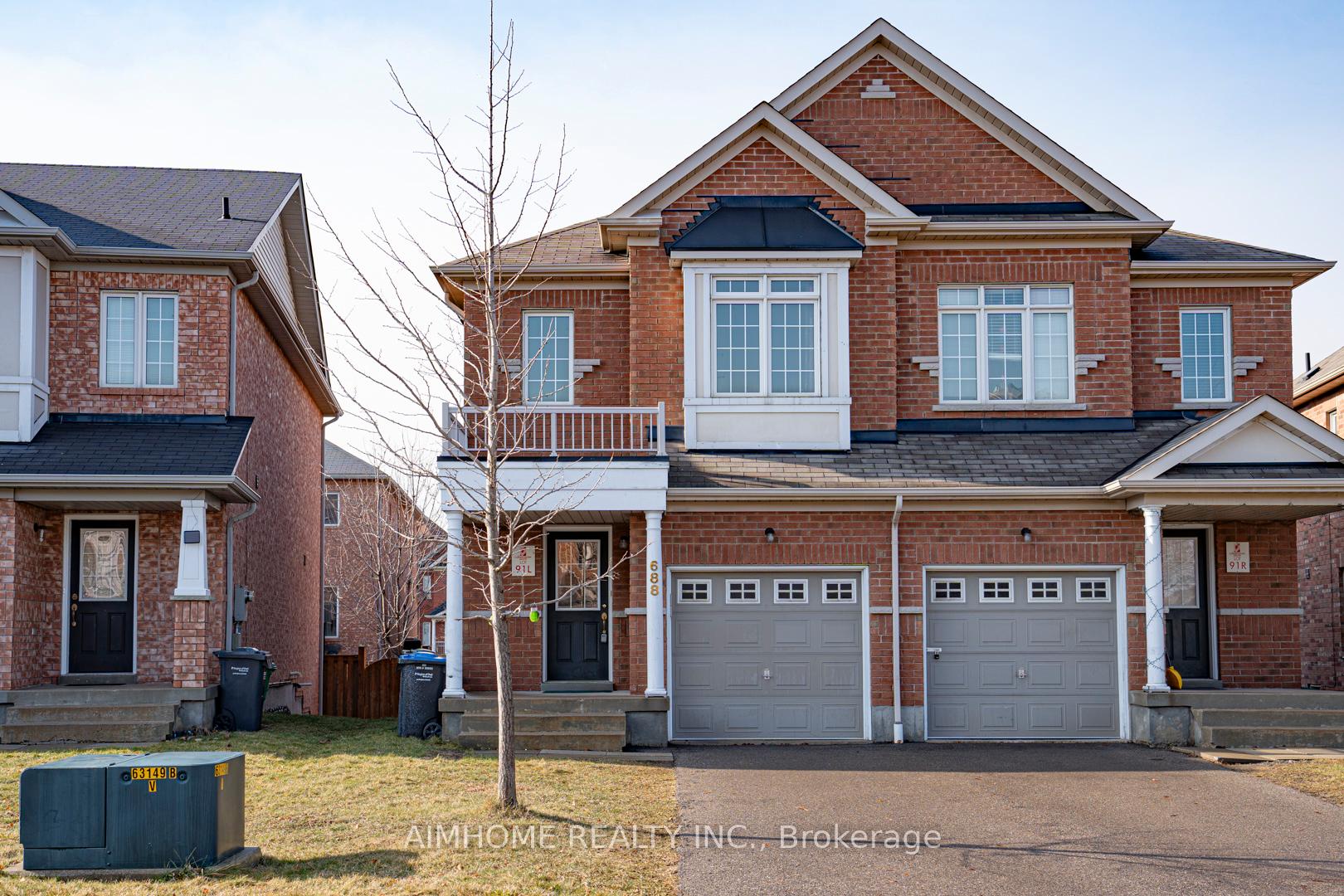 Front of 688 Courtney Valley Road