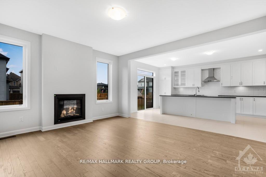 Photo 5 of 542 Anchor Circle, Ottawa, Mahogany Community — HOMEH
