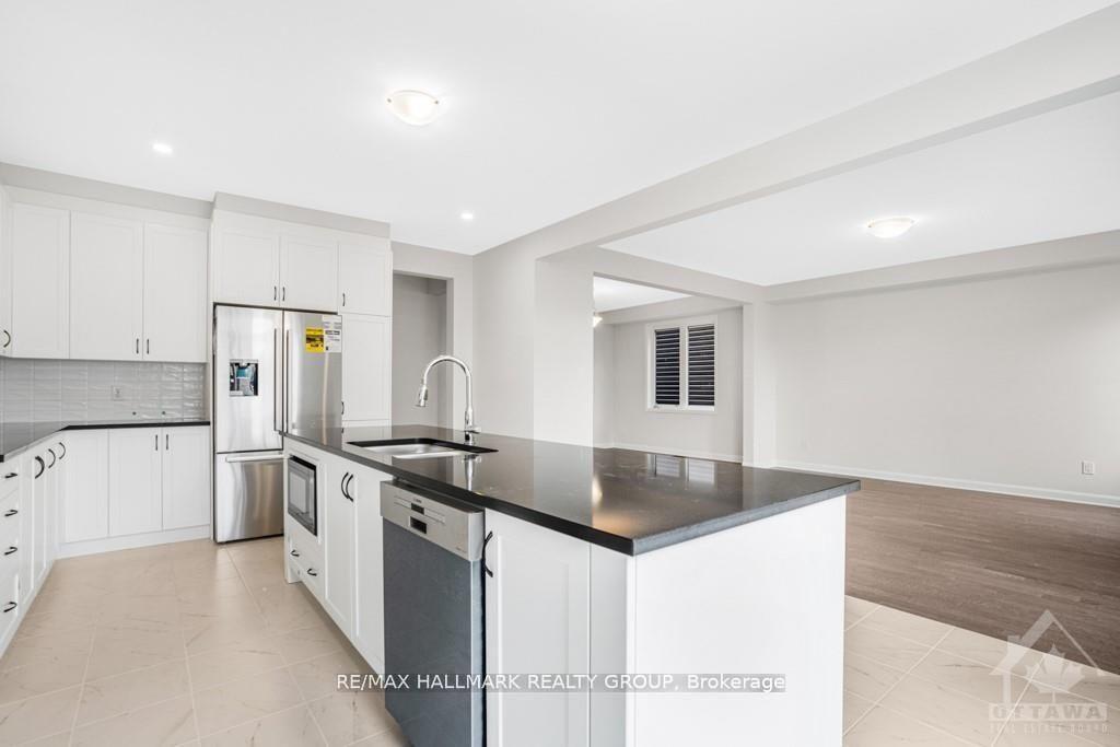 Photo 7 of 542 Anchor Circle, Ottawa, Mahogany Community — HOMEH
