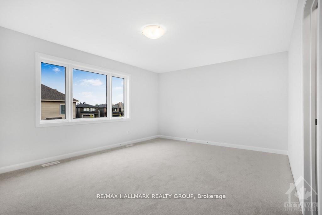 Photo 12 of 542 Anchor Circle, Ottawa, Mahogany Community — HOMEH