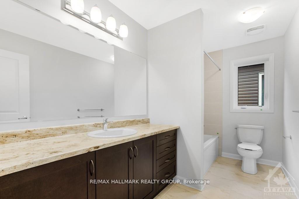 Photo 15 of 542 Anchor Circle, Ottawa, Mahogany Community — HOMEH
