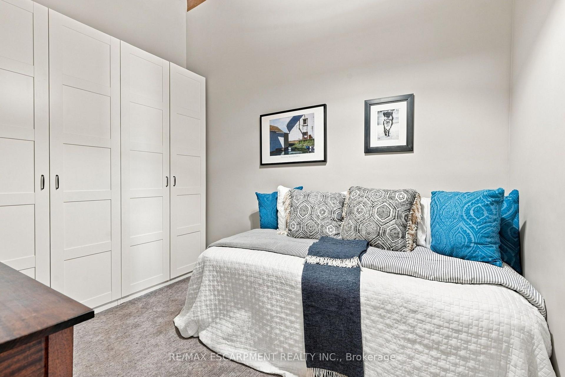 Photo 22 of Unit 202, 54 Alanson Street, Hamilton, Stinson — HOMEH