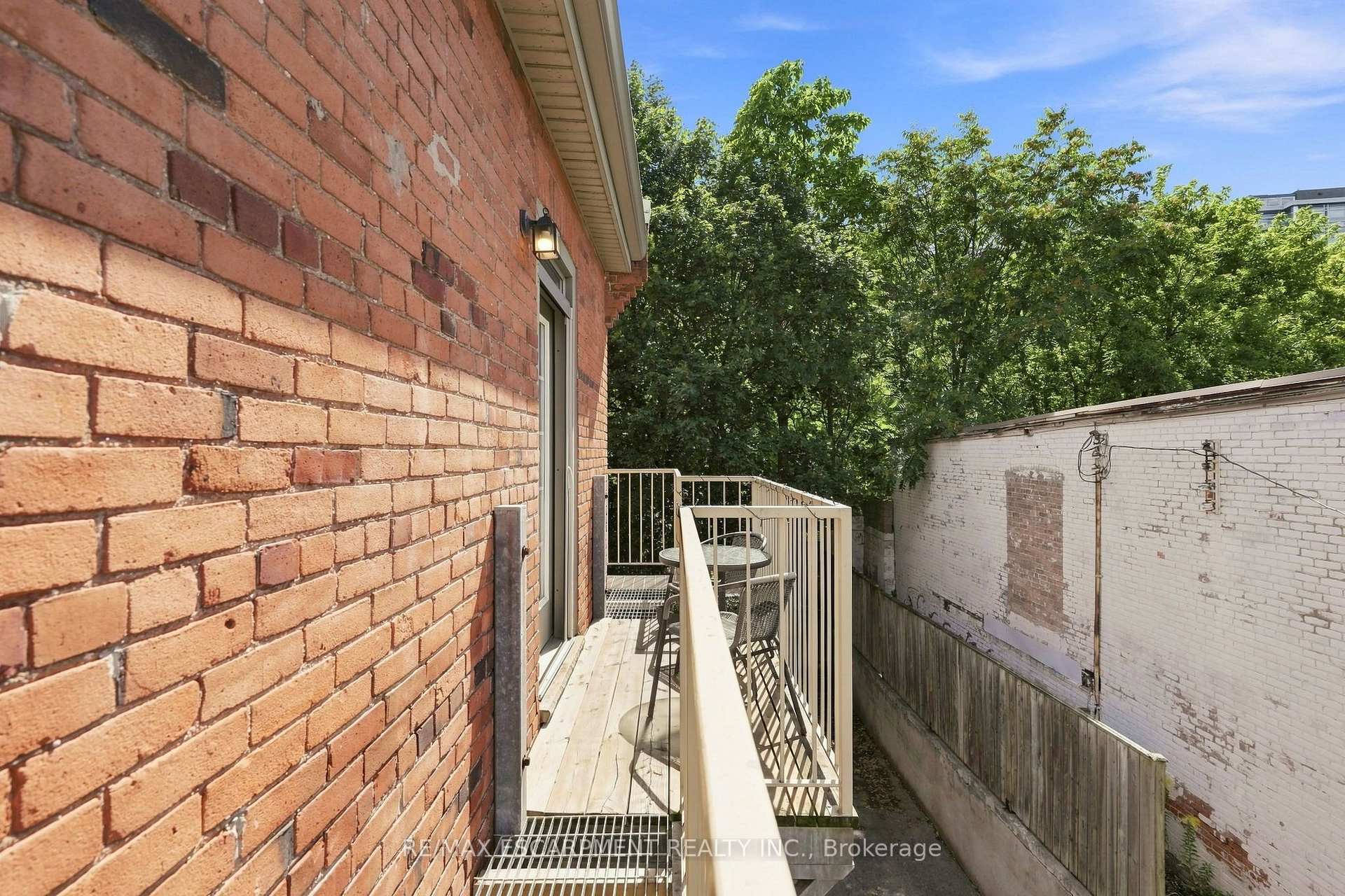 Photo 25 of Unit 202, 54 Alanson Street, Hamilton, Stinson — HOMEH