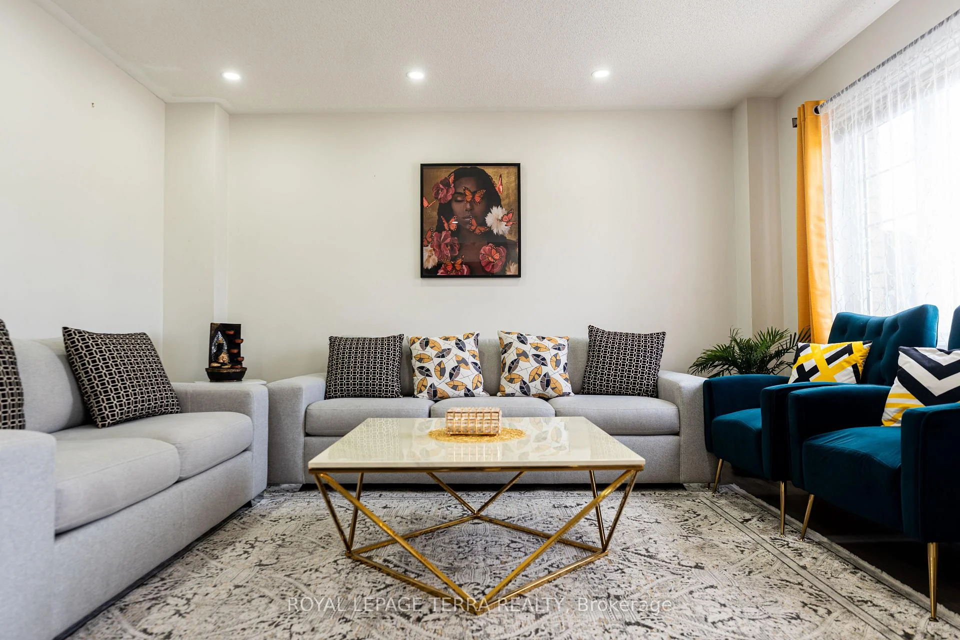 Photo 9 of Unit 7, 2871 Darien Road, Burlington, Rose — HOMEH