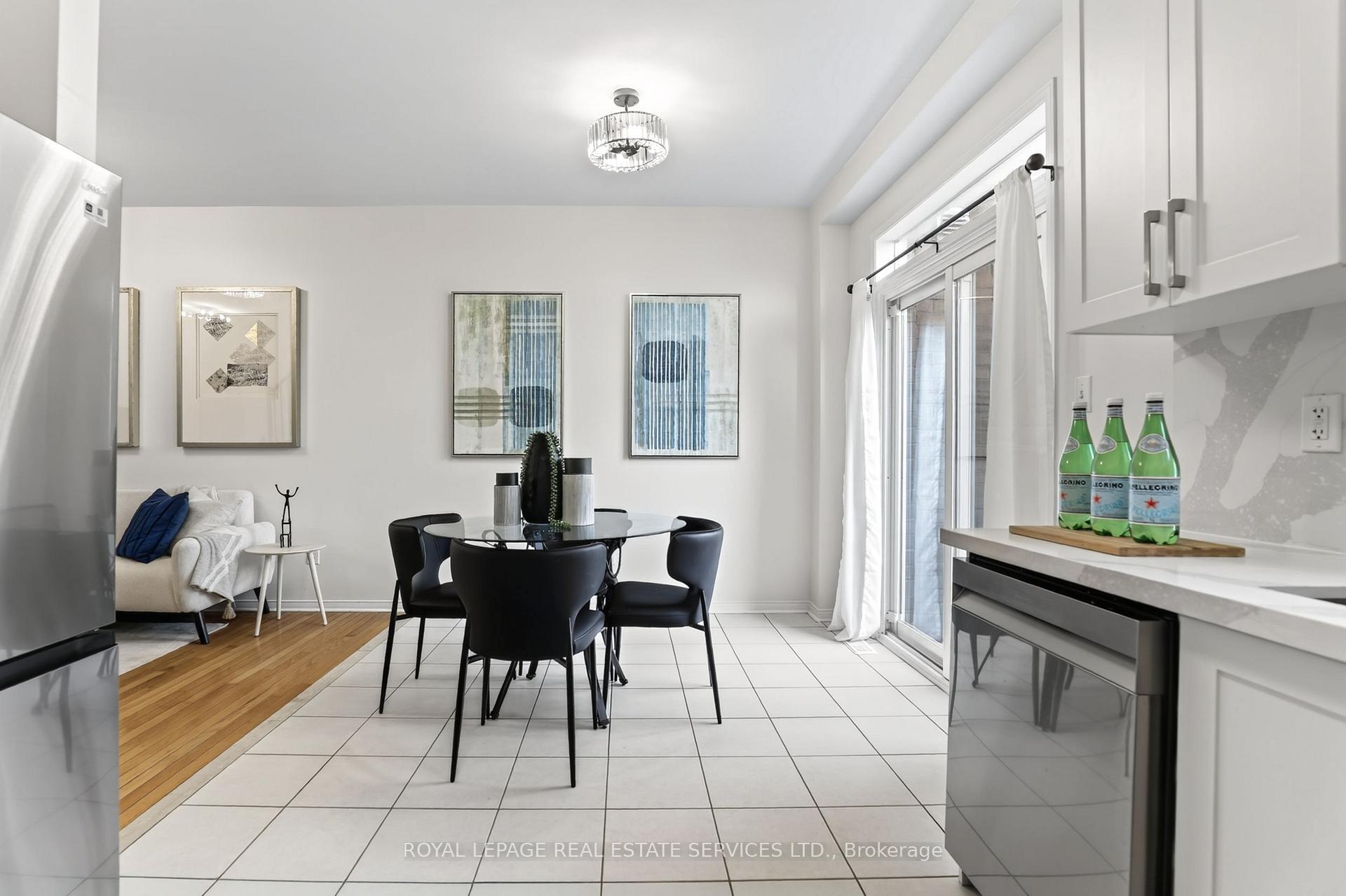 Photo 9 of 2307 Stone Glen Crescent, Oakville, Westmount — HOMEH