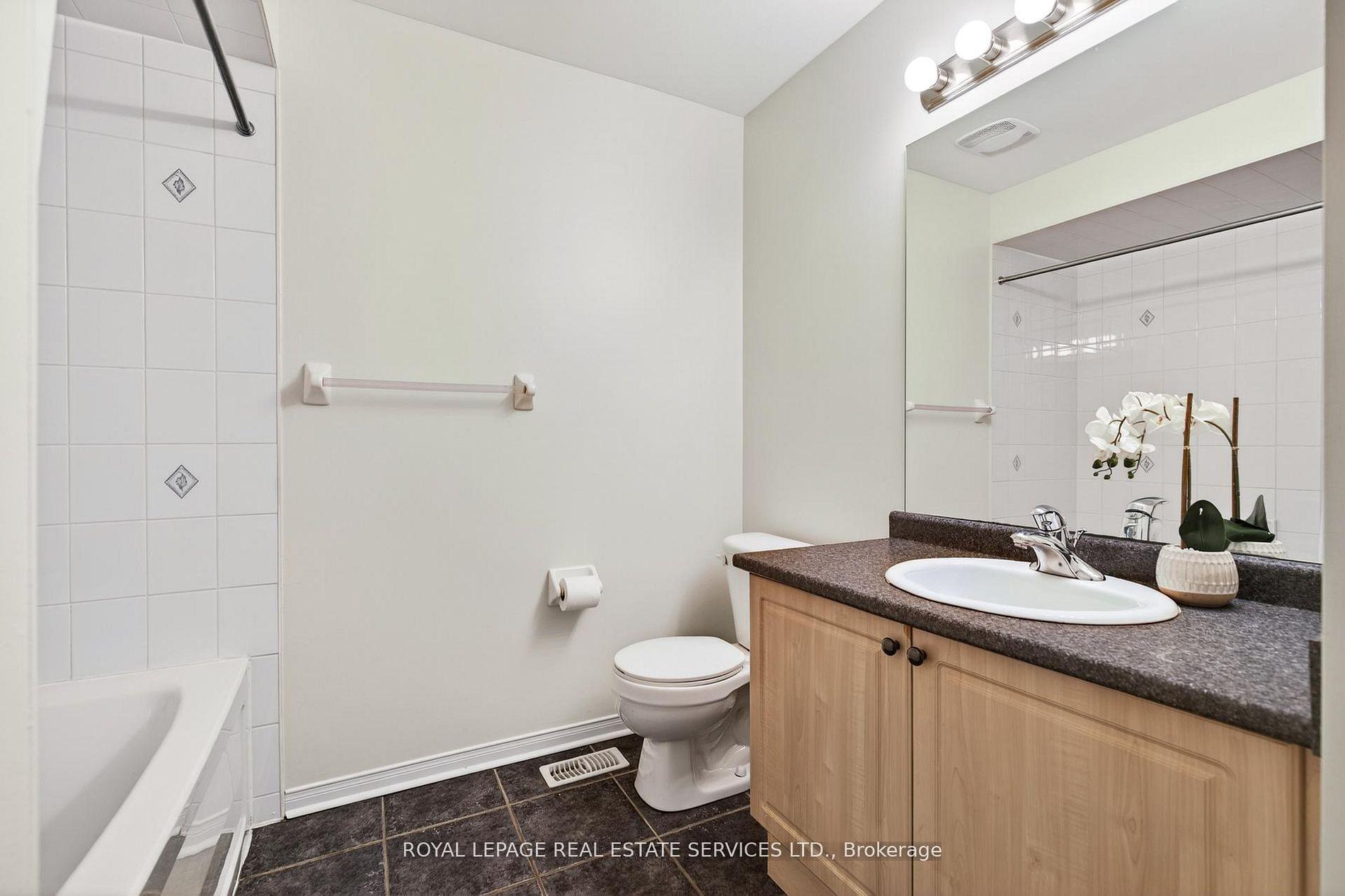 Photo 26 of 2307 Stone Glen Crescent, Oakville, Westmount — HOMEH