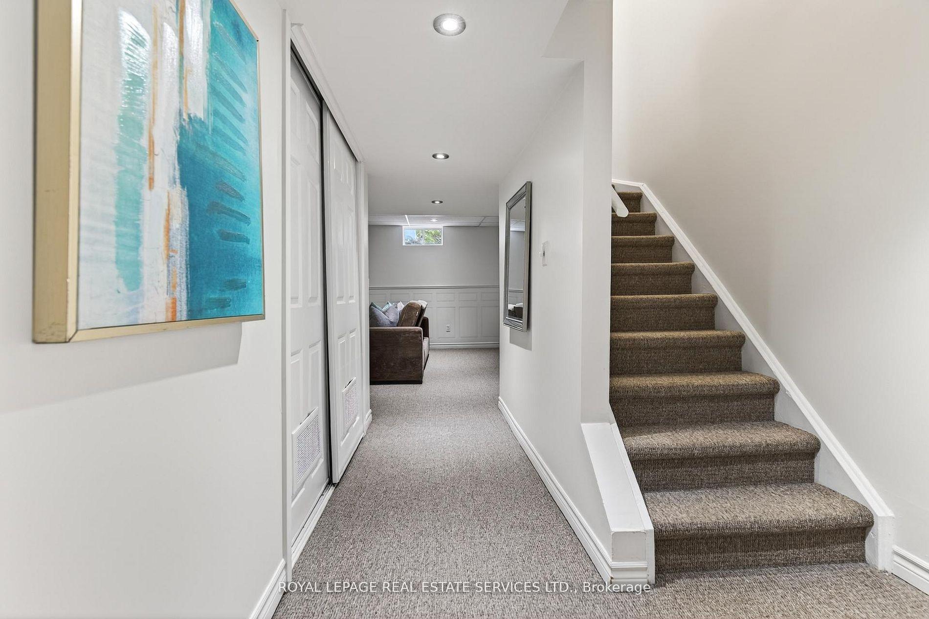 Photo 27 of 2307 Stone Glen Crescent, Oakville, Westmount — HOMEH