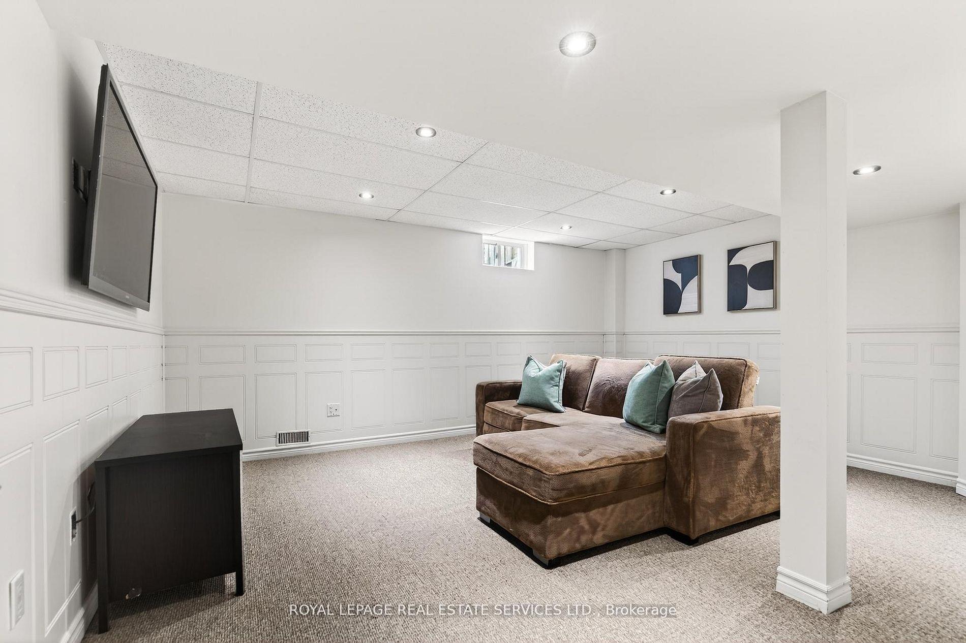 Photo 29 of 2307 Stone Glen Crescent, Oakville, Westmount — HOMEH