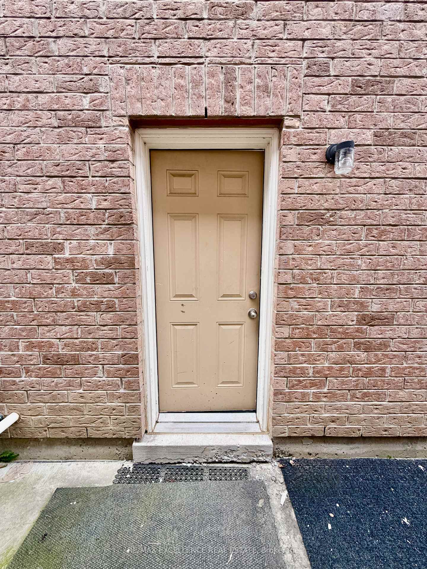 Photo 2 of Unit BSMT, 24 Lanark Circle, Brampton, Credit Valley — HOMEH