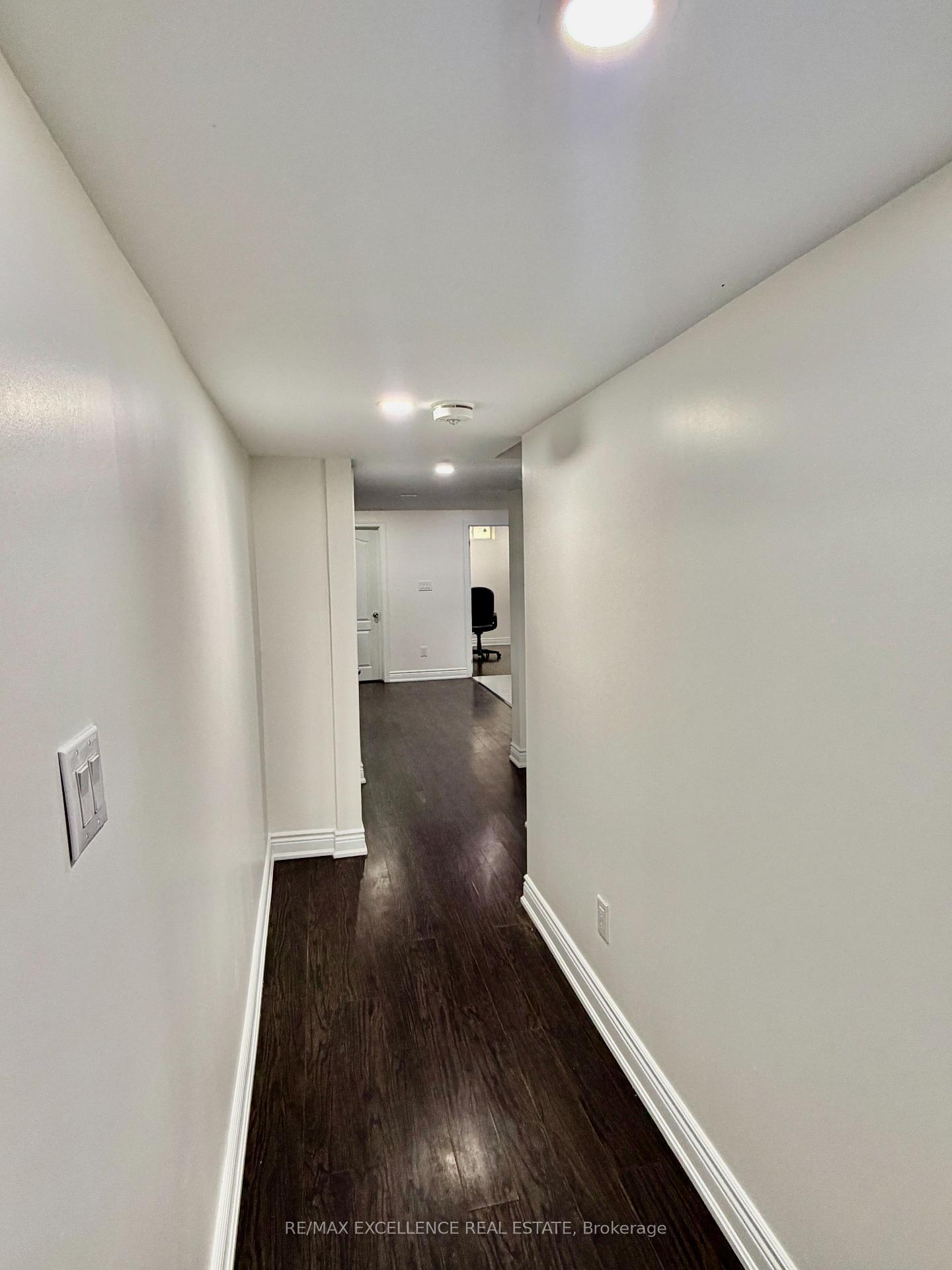 Photo 4 of Unit BSMT, 24 Lanark Circle, Brampton, Credit Valley — HOMEH