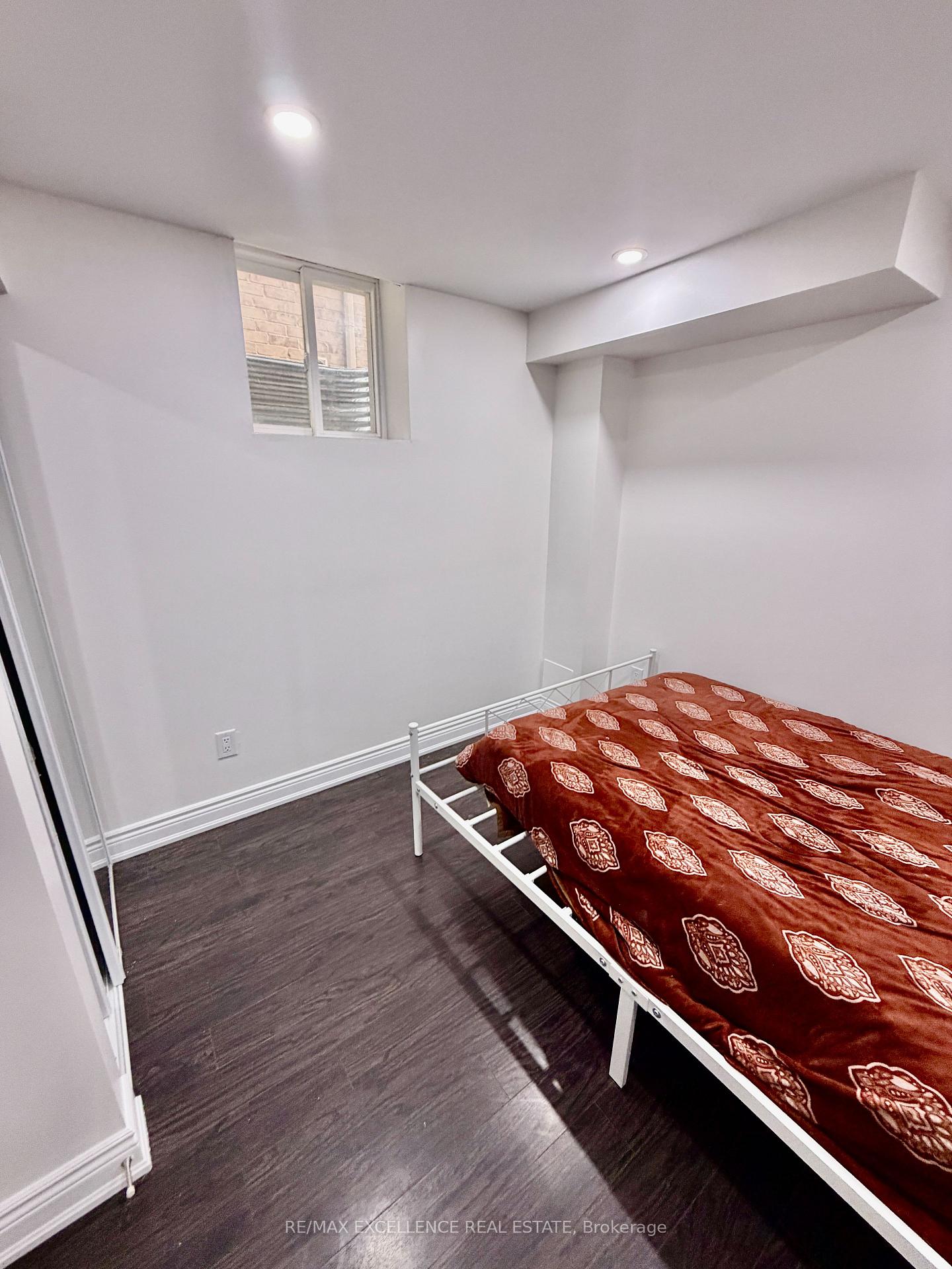 Photo 10 of Unit BSMT, 24 Lanark Circle, Brampton, Credit Valley — HOMEH