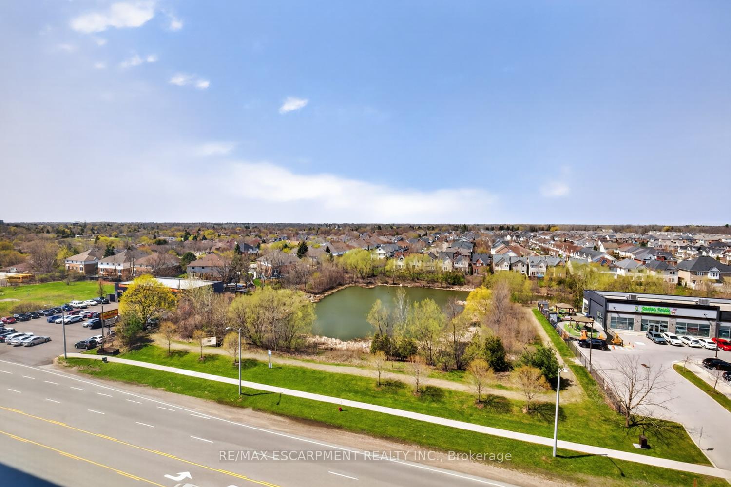 Photo 18 of Unit 804, 470 Dundas Street E, Hamilton, Waterdown — HOMEH
