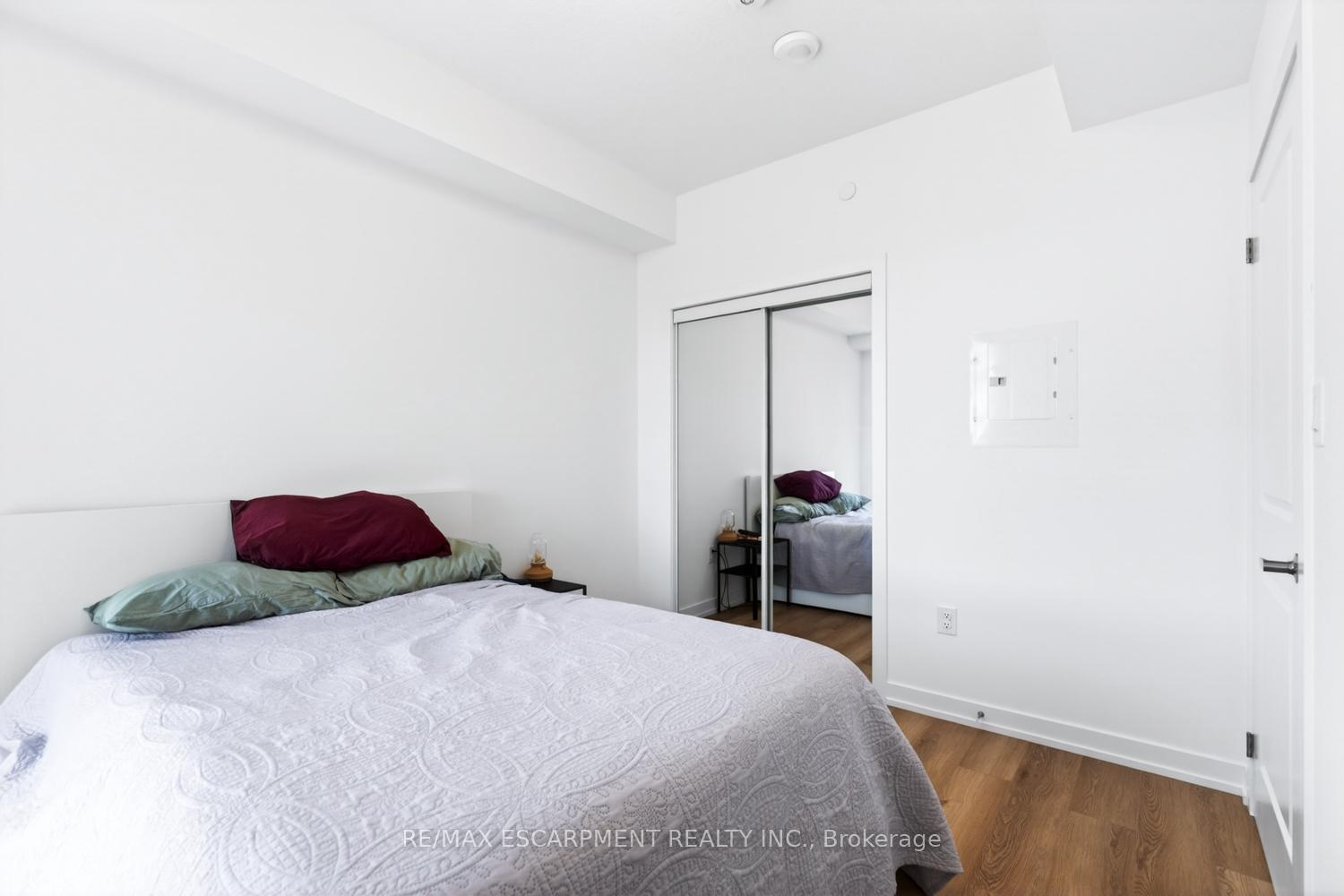 Photo 21 of Unit 804, 470 Dundas Street E, Hamilton, Waterdown — HOMEH