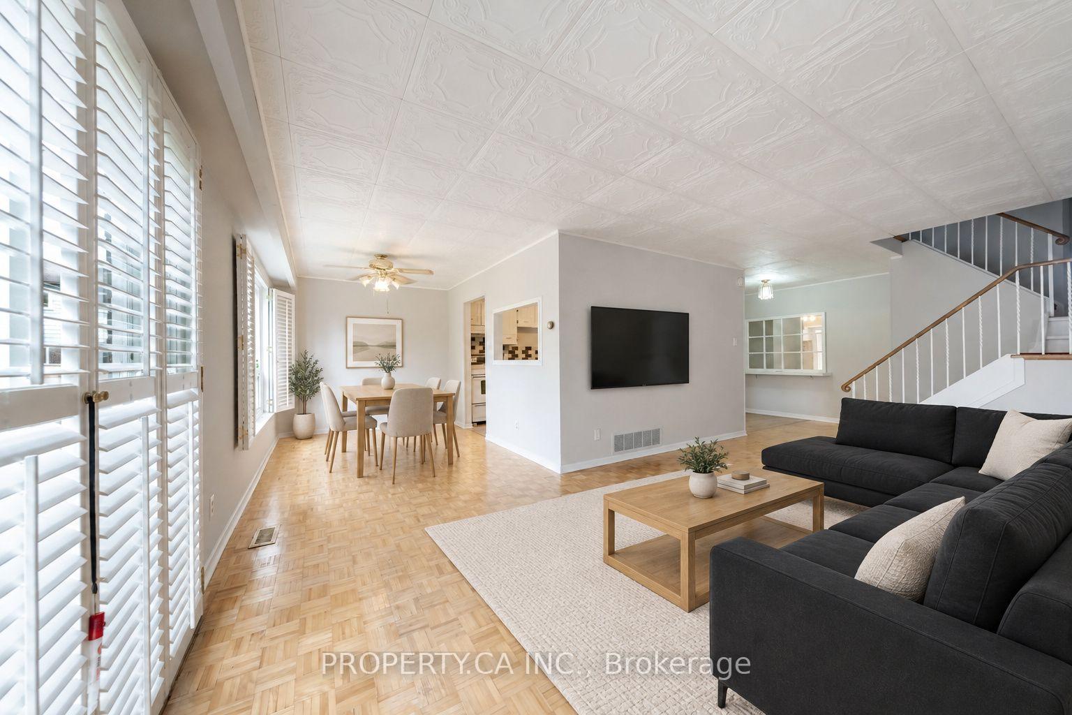 Photo 10 of 12 Deeprose Lane, Ajax, South East — HOMEH