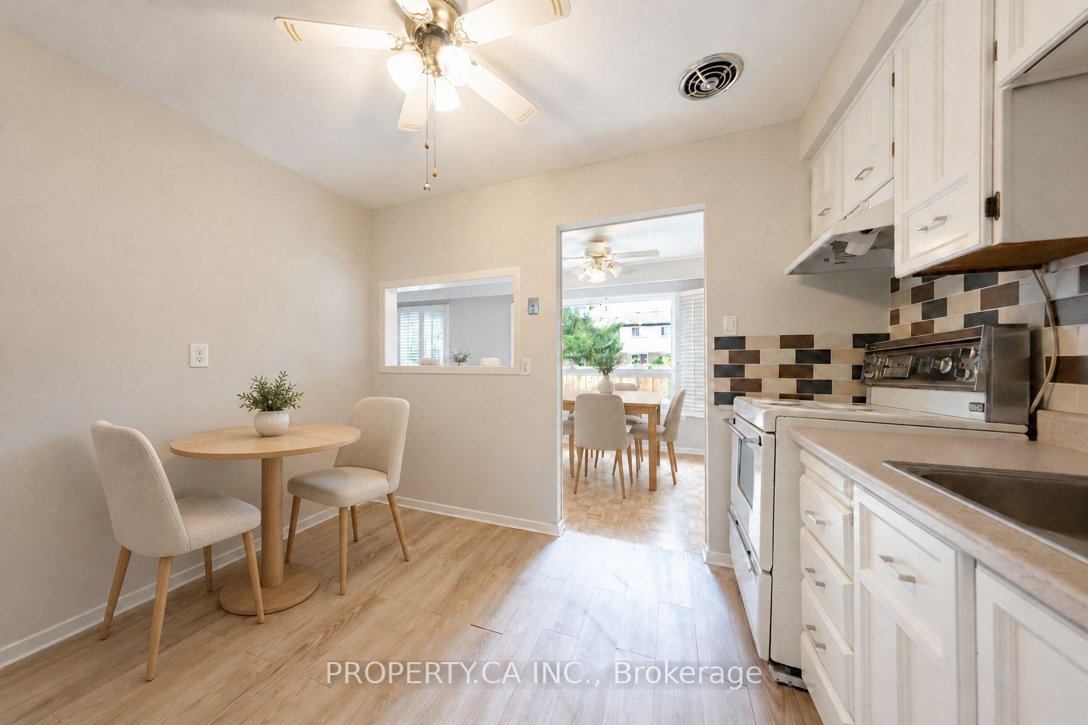 Photo 15 of 12 Deeprose Lane, Ajax, South East — HOMEH