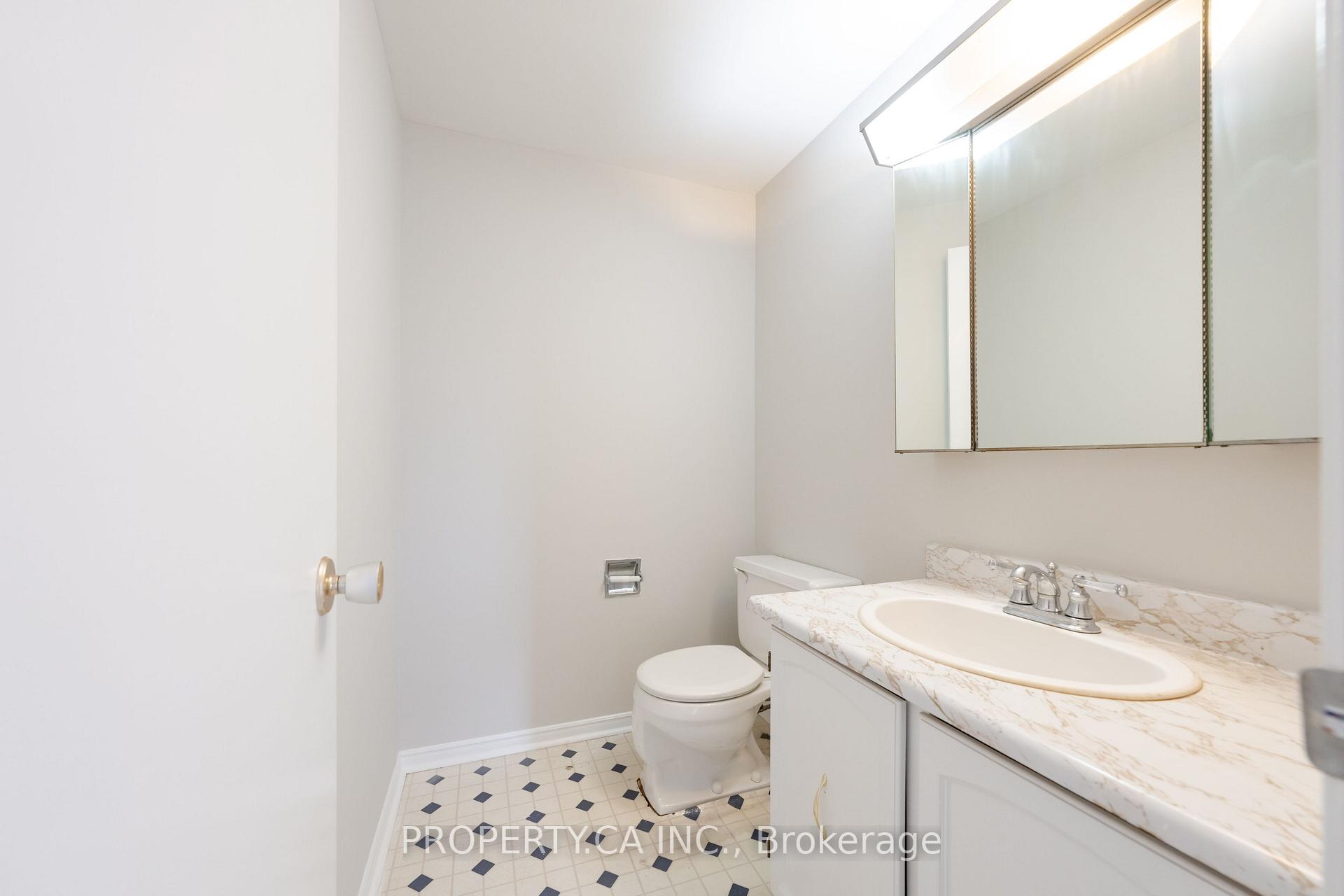 Photo 29 of 12 Deeprose Lane, Ajax, South East — HOMEH