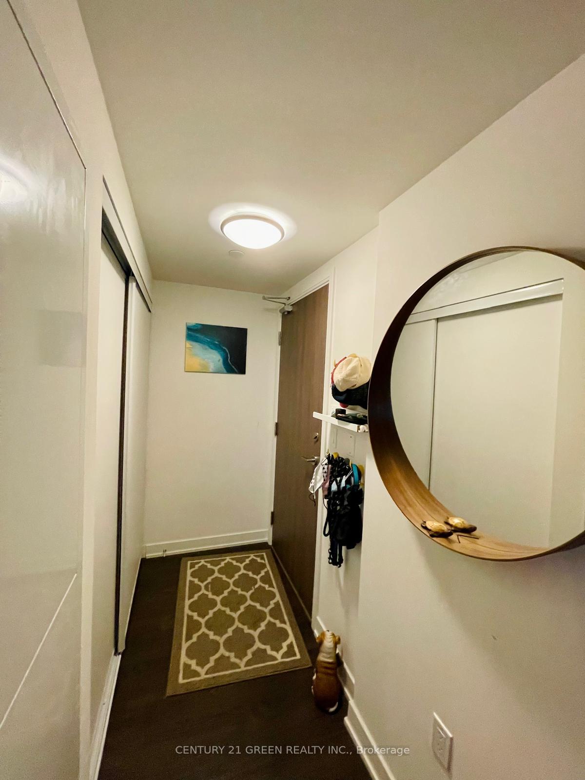 Photo 3 of Unit 715, 27 Bathurst Street, Toronto, Waterfront Communities — HOMEH