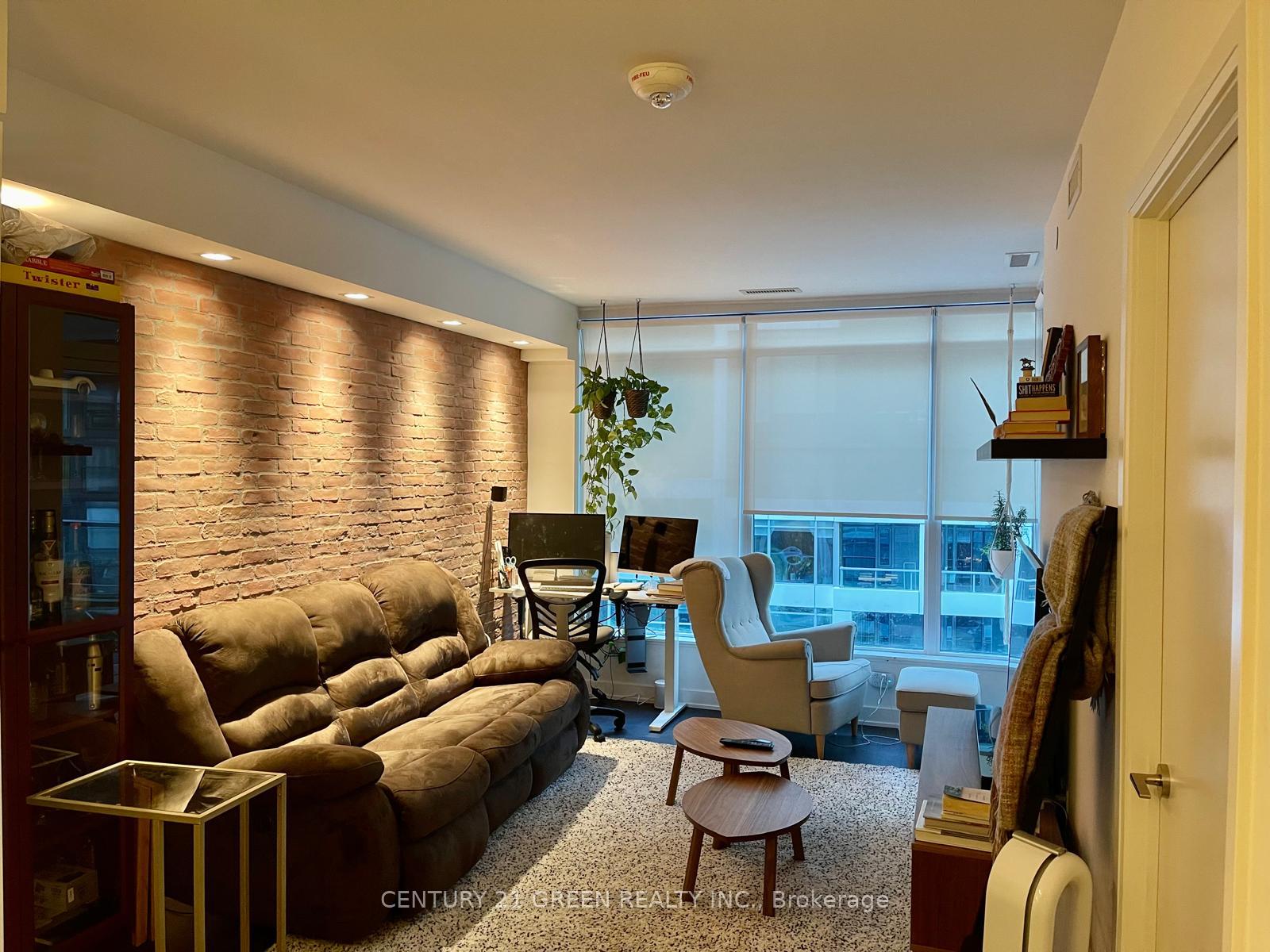 Photo 5 of Unit 715, 27 Bathurst Street, Toronto, Waterfront Communities — HOMEH