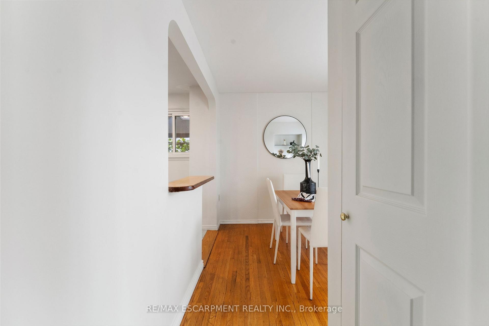 Photo 7 of 204 Birchcliffe Crescent, Hamilton, Berrisfield — HOMEH