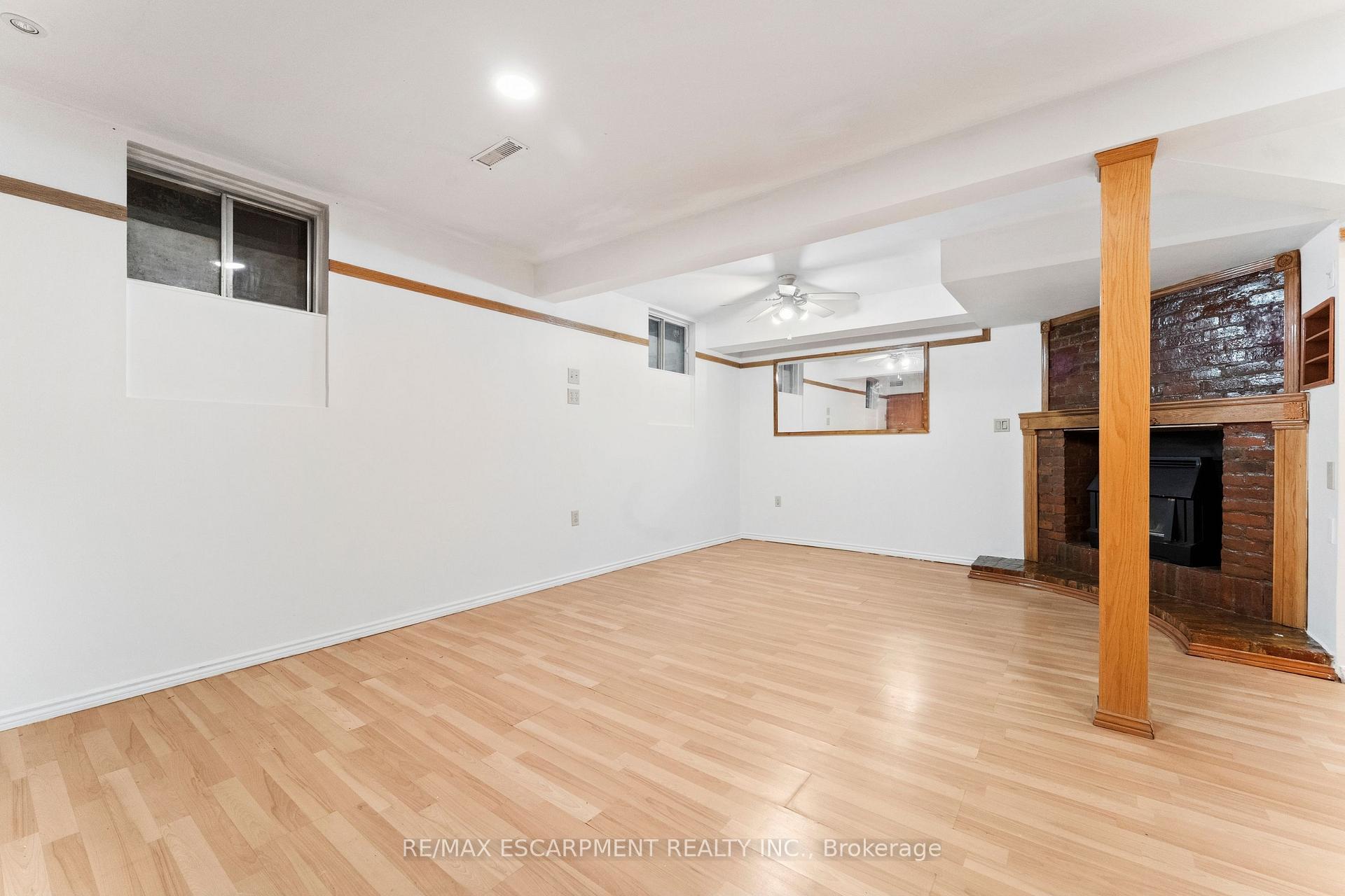 Photo 35 of 204 Birchcliffe Crescent, Hamilton, Berrisfield — HOMEH