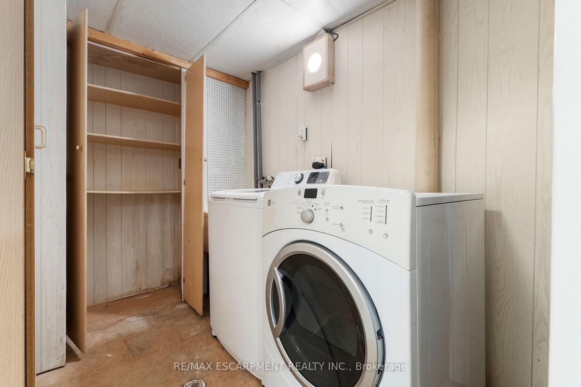 Photo 36 of 204 Birchcliffe Crescent, Hamilton, Berrisfield — HOMEH