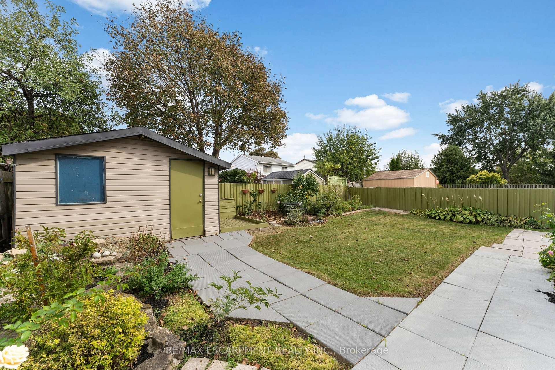 Photo 44 of 204 Birchcliffe Crescent, Hamilton, Berrisfield — HOMEH