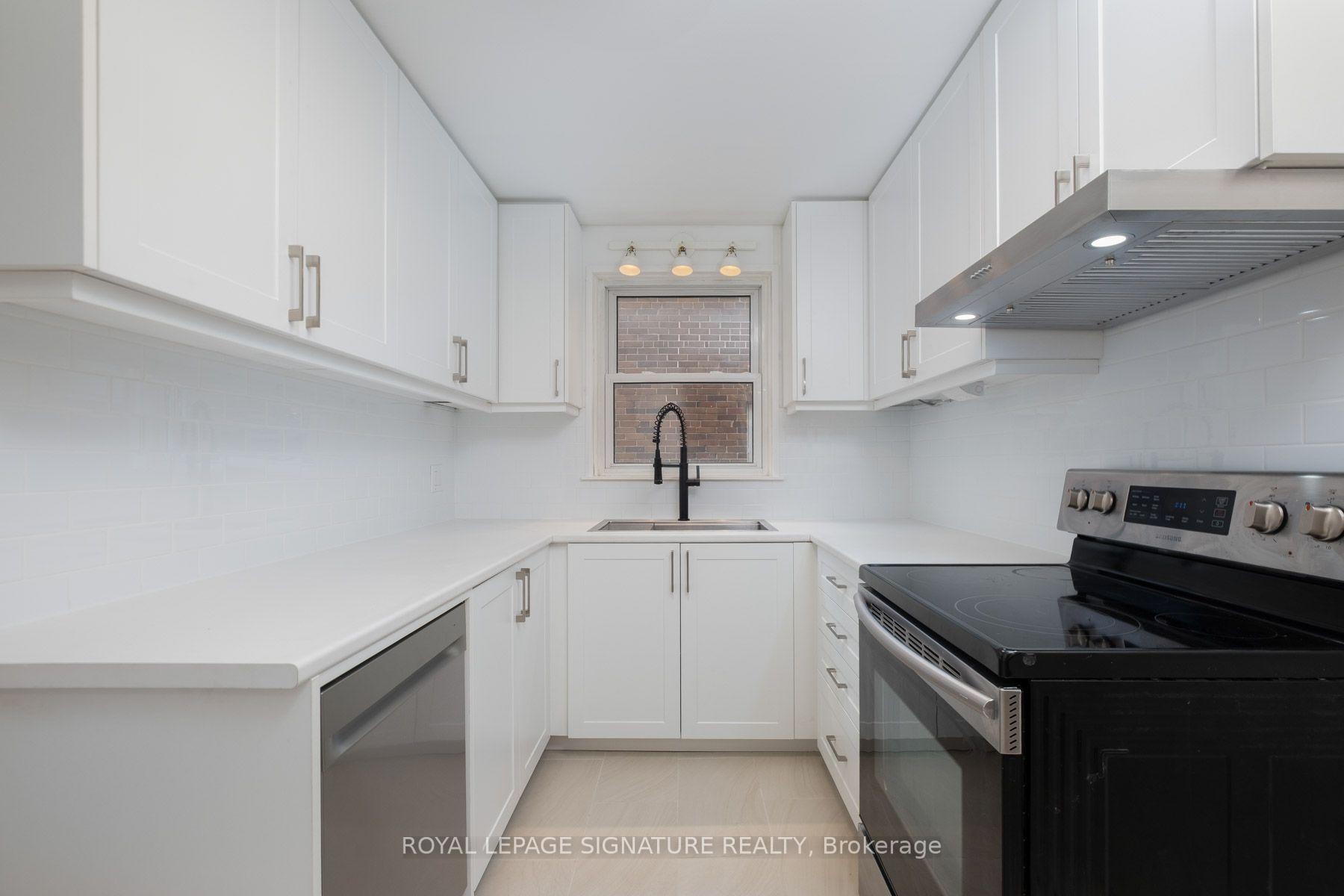 Photo 7 of Unit 1, 6 Markdale Avenue, Toronto, Humewood-Cedarvale — HOMEH