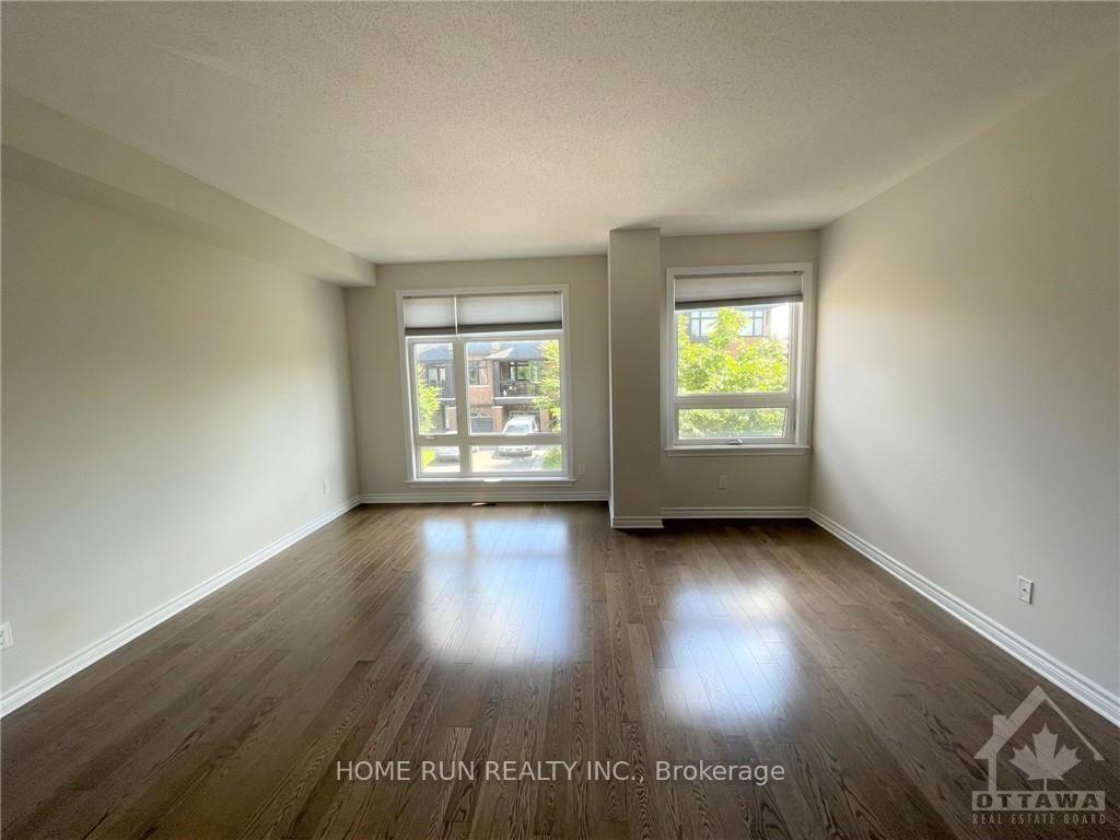 Photo 8 of 126 Wild Senna Way, Ottawa, Barrhaven - Longfields — HOMEH