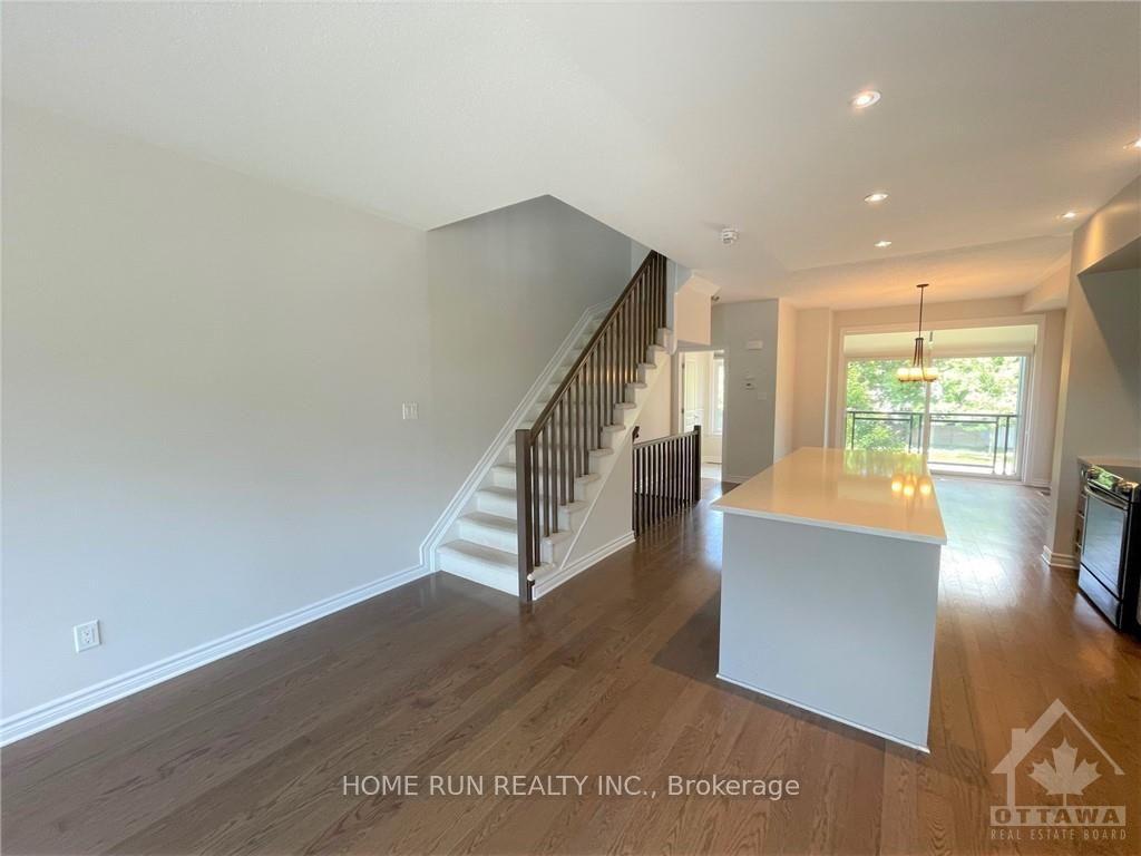 Photo 14 of 126 Wild Senna Way, Ottawa, Barrhaven - Longfields — HOMEH