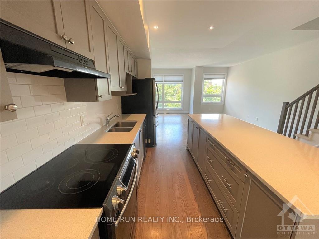 Photo 18 of 126 Wild Senna Way, Ottawa, Barrhaven - Longfields — HOMEH