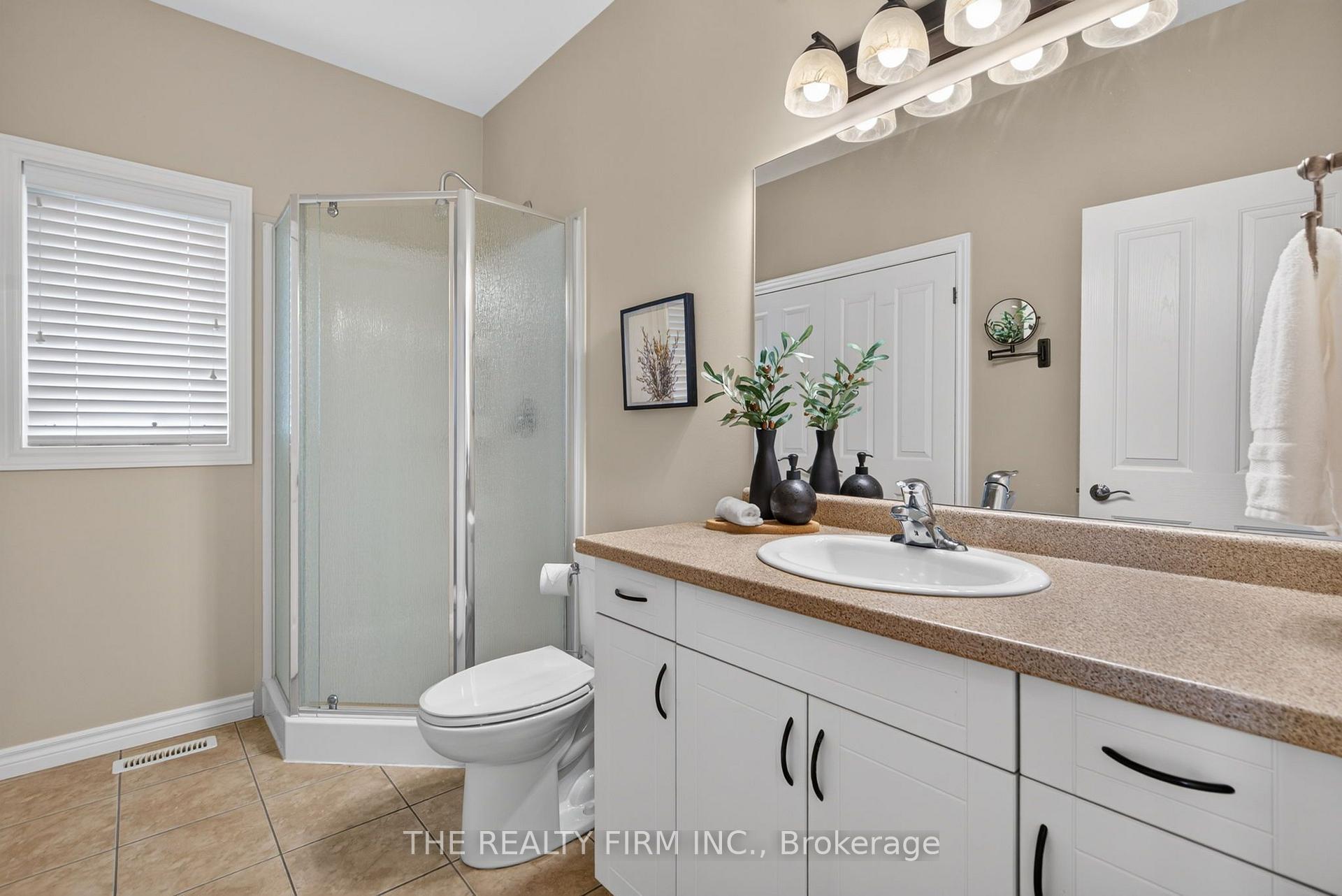 Photo 6 of 46 Ashwood Crescent, Middlesex Centre, Ilderton — HOMEH