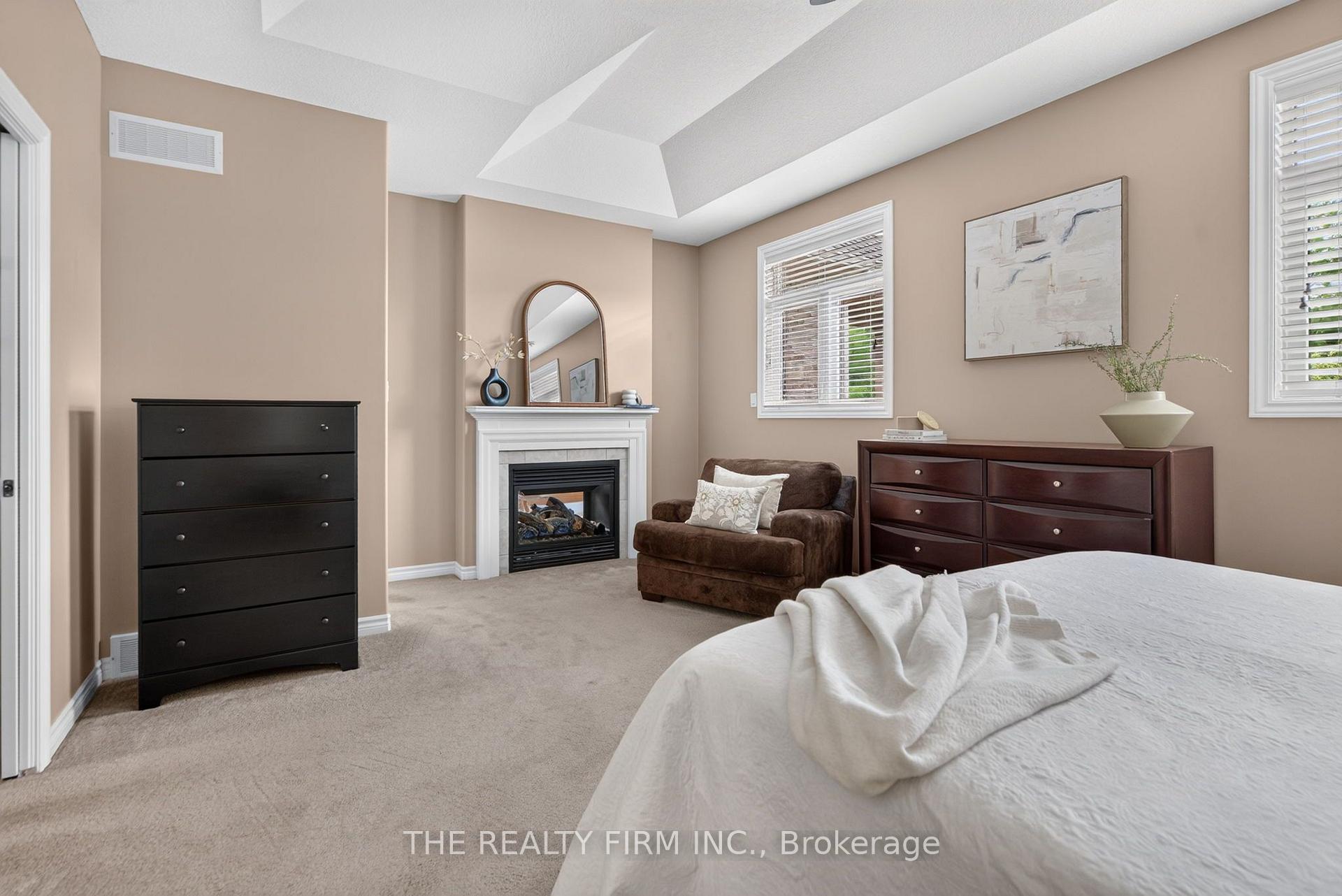 Photo 15 of 46 Ashwood Crescent, Middlesex Centre, Ilderton — HOMEH