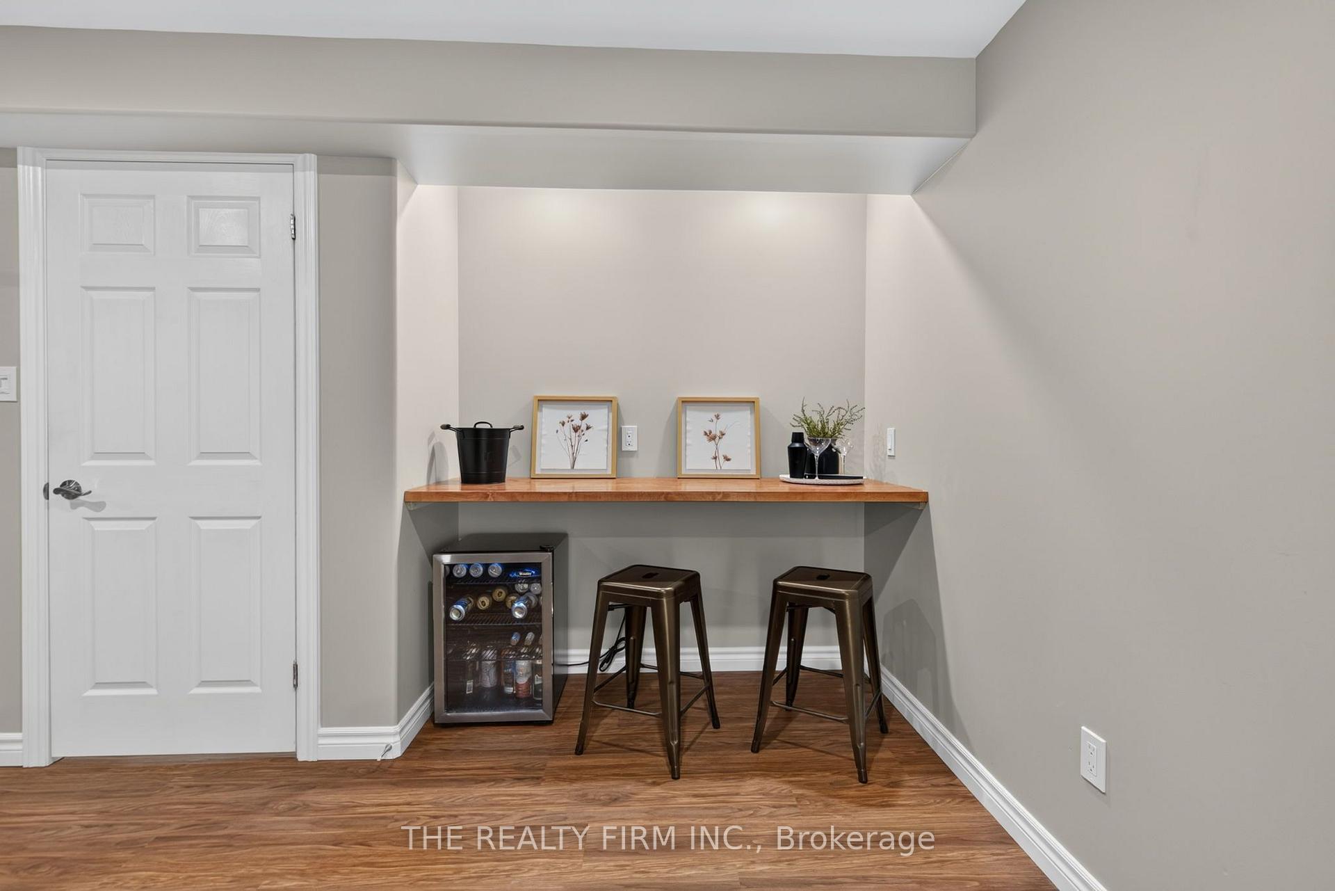 Photo 24 of 46 Ashwood Crescent, Middlesex Centre, Ilderton — HOMEH