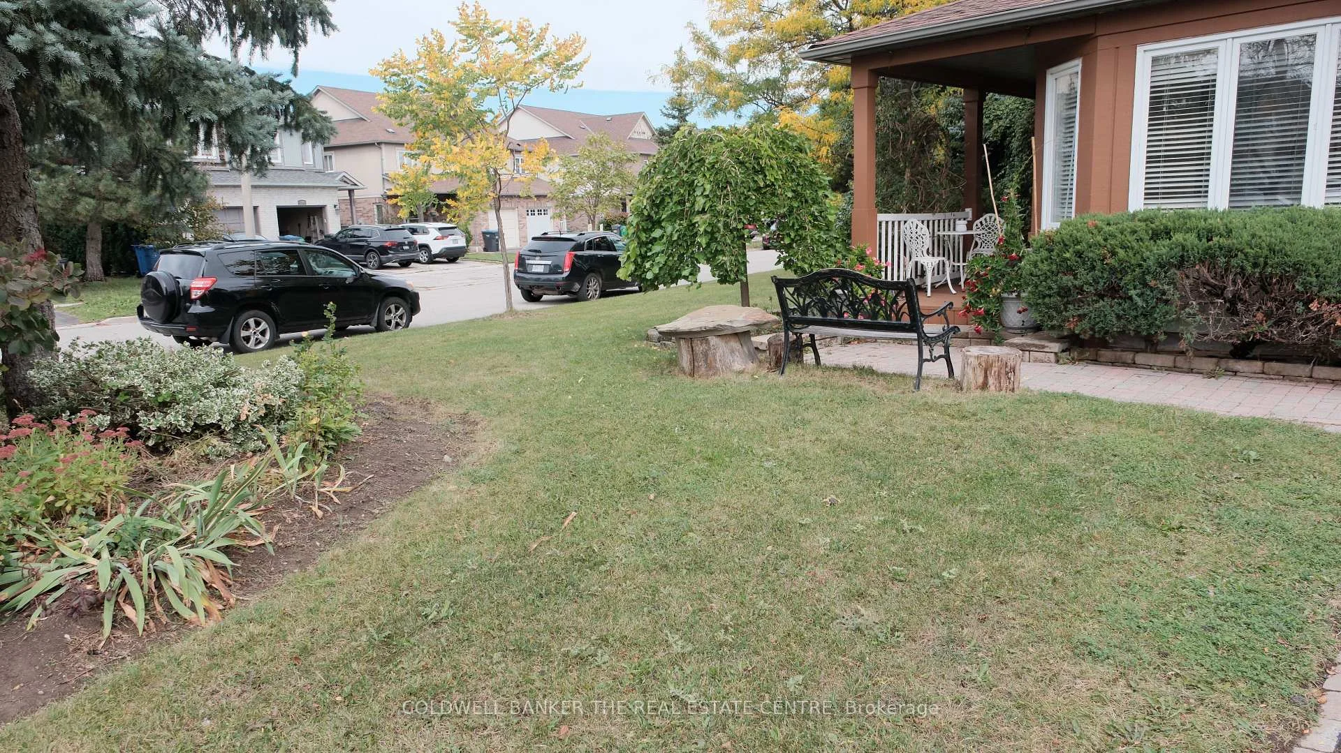 Photo 14 of 5350 Bushelgrove Circle, Mississauga, Central Erin Mills — HOMEH