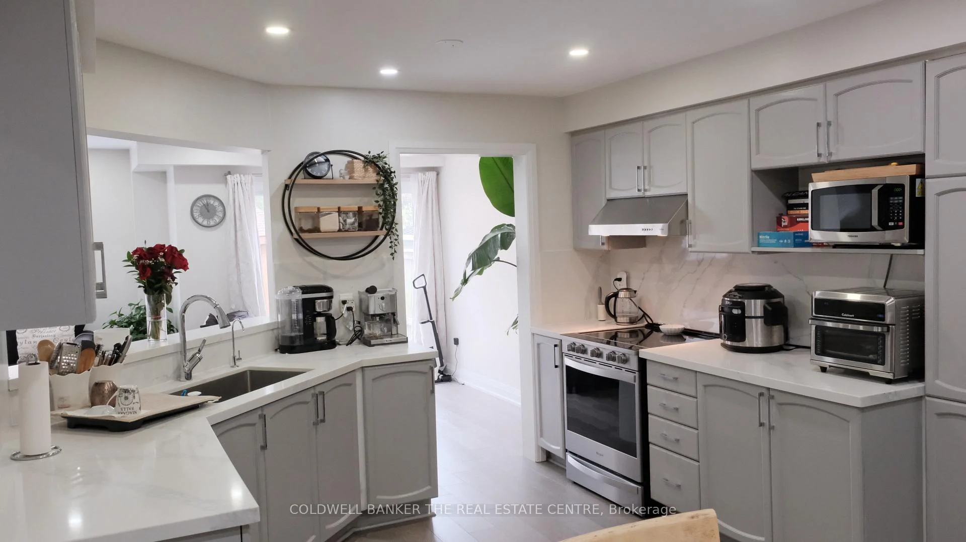 Photo 23 of 5350 Bushelgrove Circle, Mississauga, Central Erin Mills — HOMEH