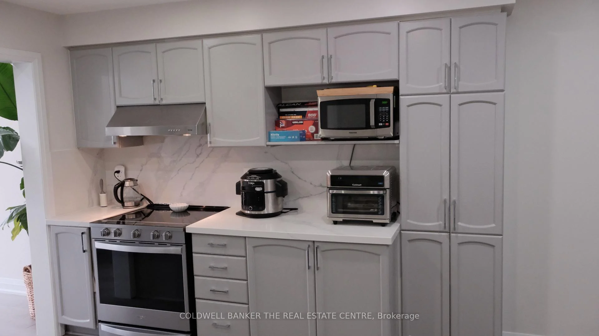Photo 25 of 5350 Bushelgrove Circle, Mississauga, Central Erin Mills — HOMEH