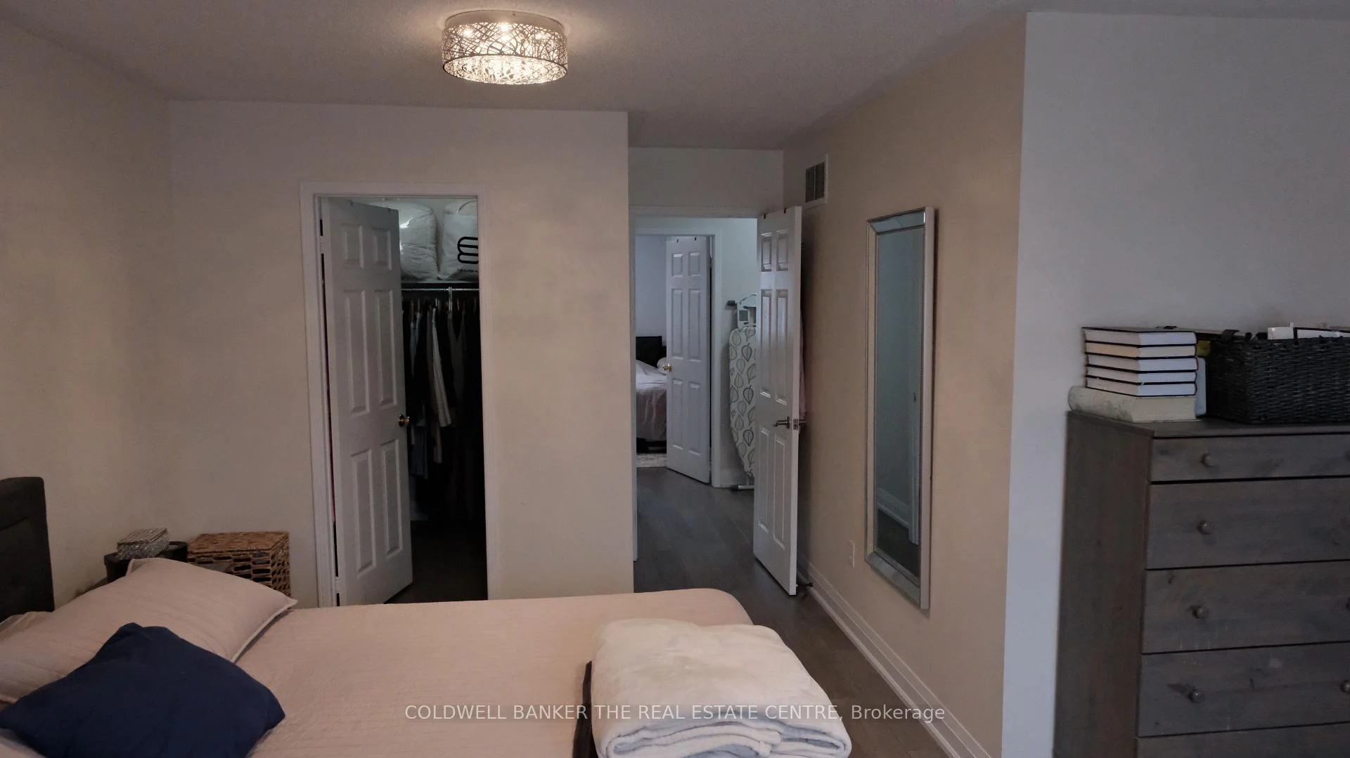 Photo 32 of 5350 Bushelgrove Circle, Mississauga, Central Erin Mills — HOMEH