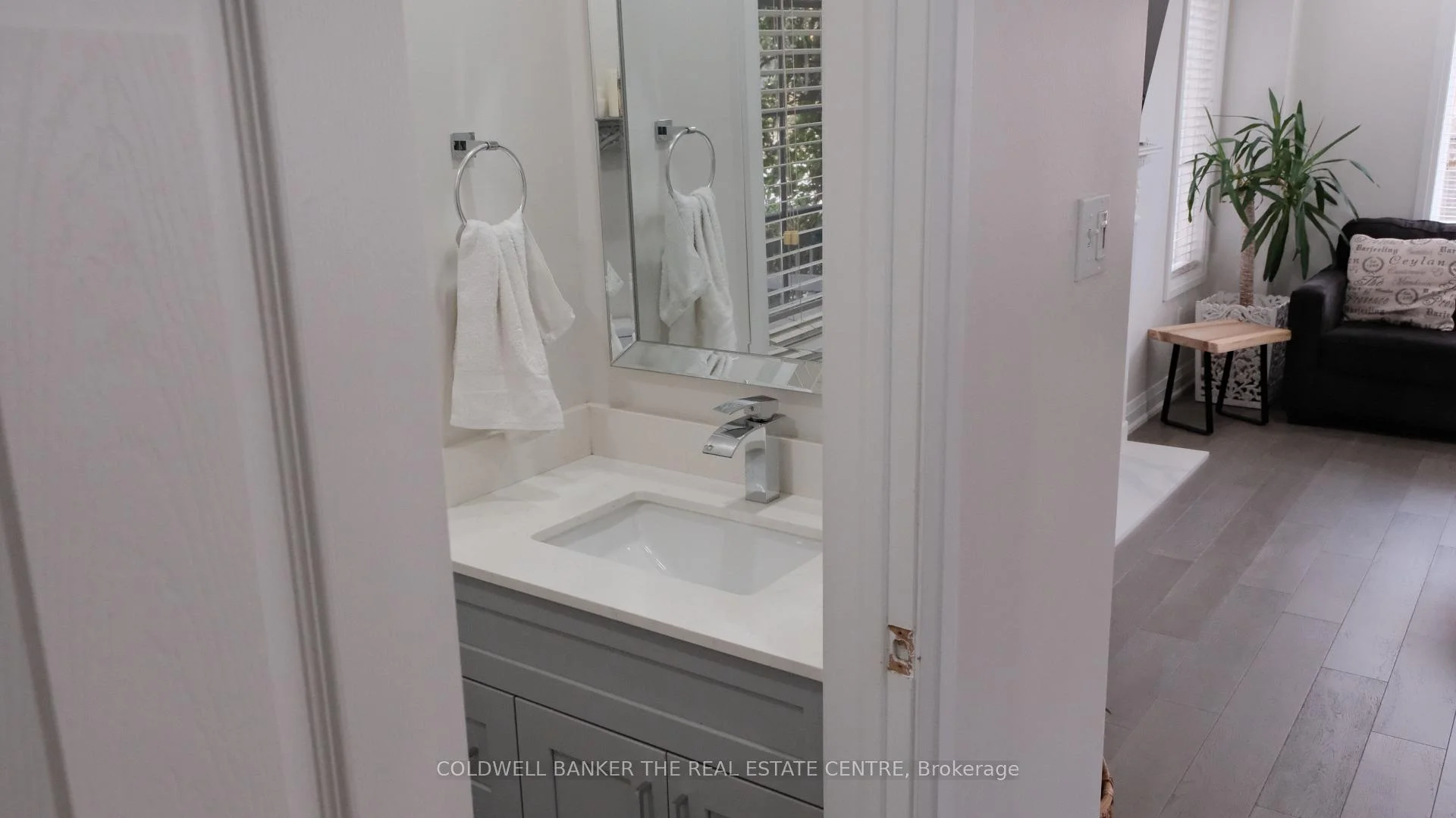 Photo 33 of 5350 Bushelgrove Circle, Mississauga, Central Erin Mills — HOMEH