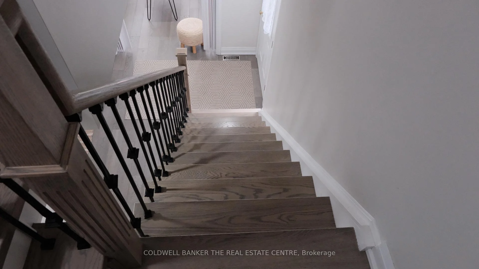 Photo 37 of 5350 Bushelgrove Circle, Mississauga, Central Erin Mills — HOMEH