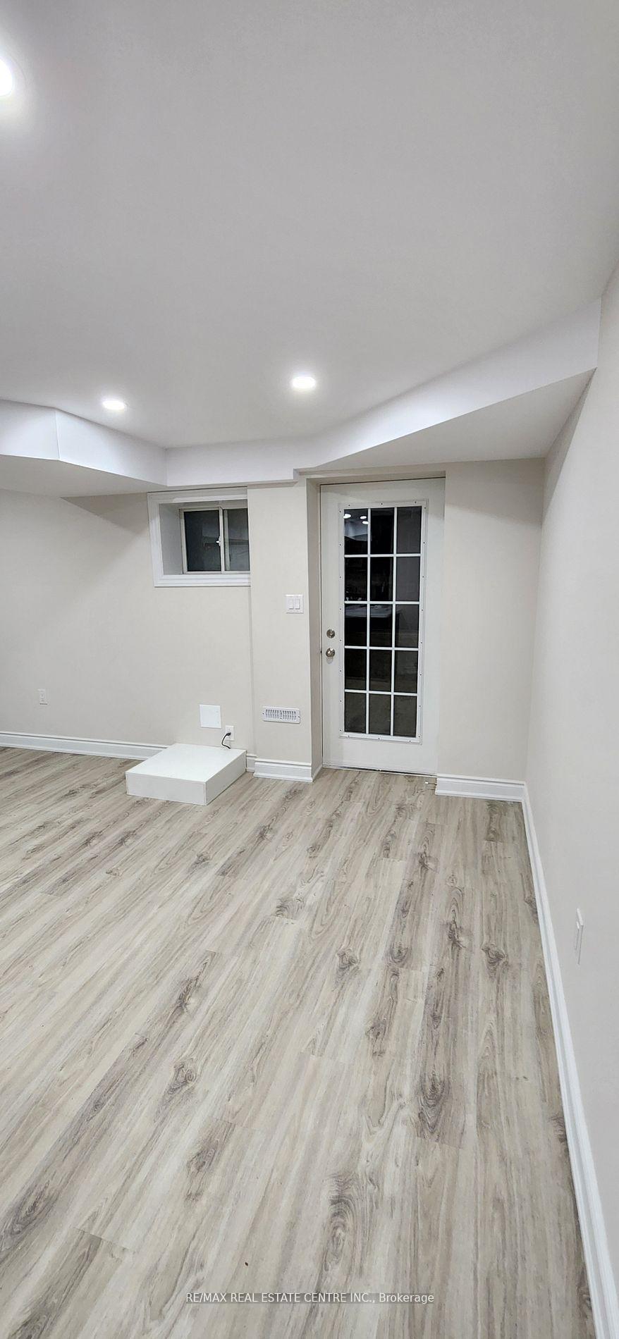 Photo 13 of Unit basement, 15 Dagwell Crescent, Ajax, Central West — HOMEH