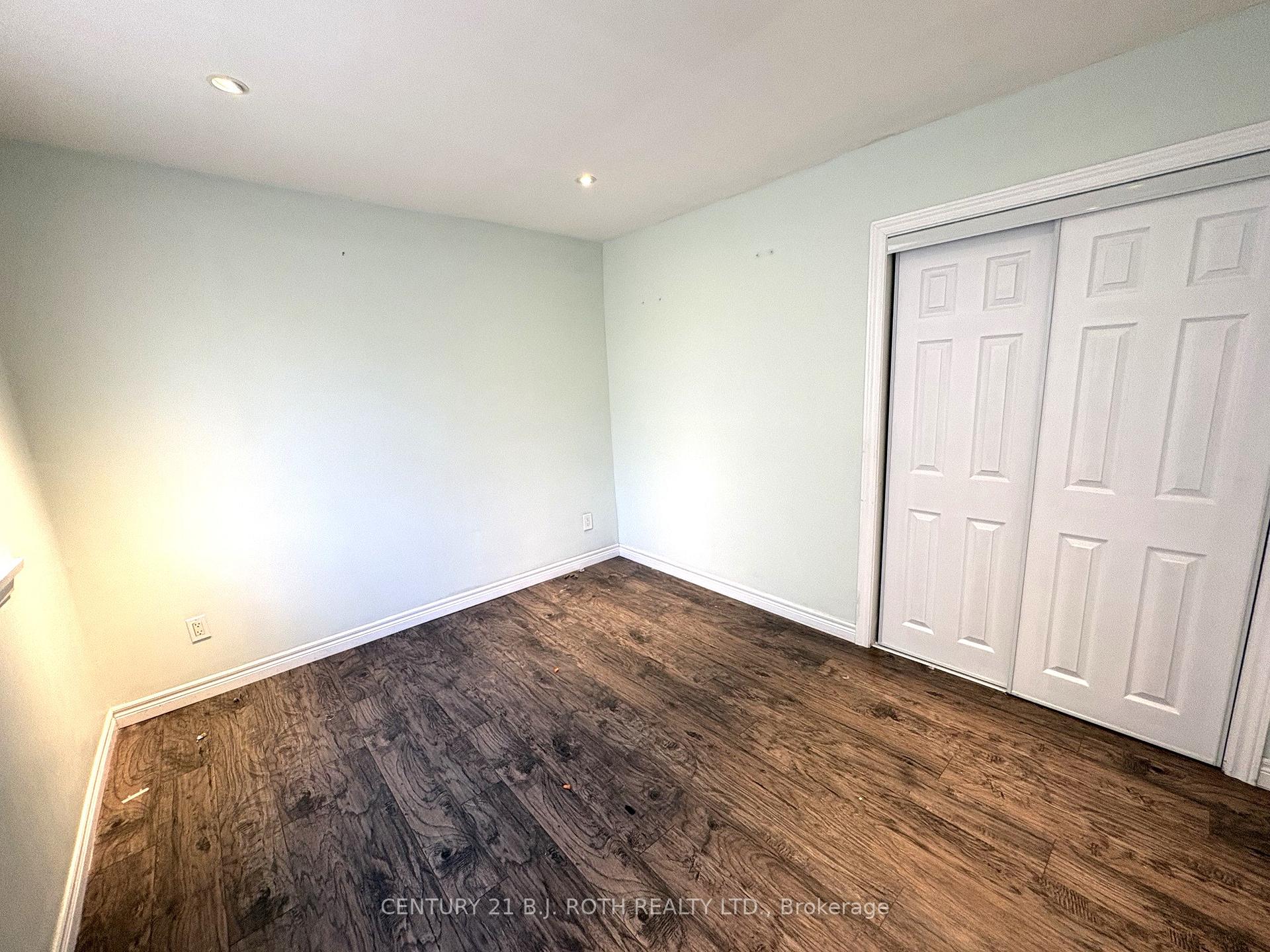 Photo 5 of 288 River Road E, Wasaga Beach — HOMEH