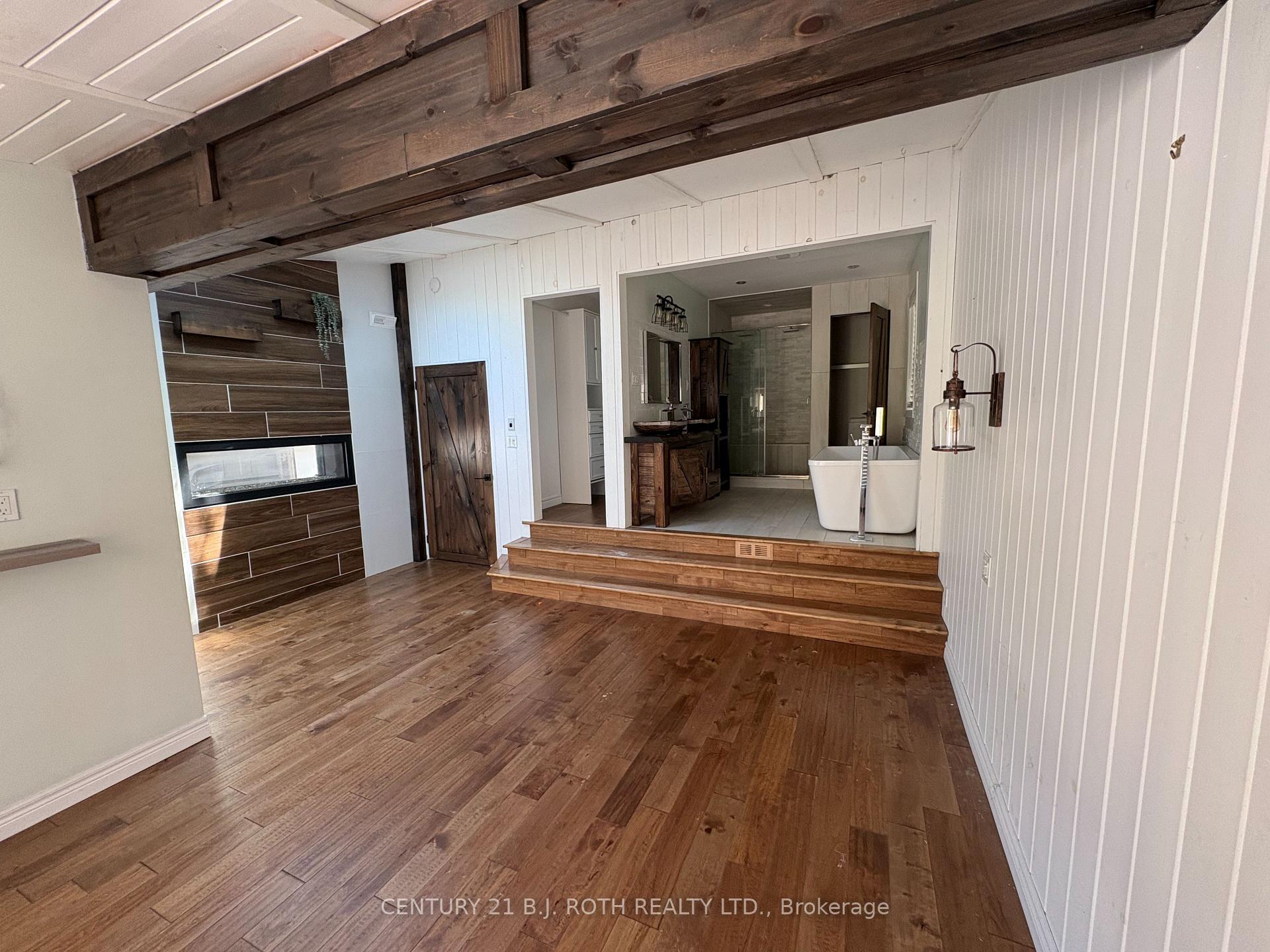 Photo 15 of 288 River Road E, Wasaga Beach — HOMEH