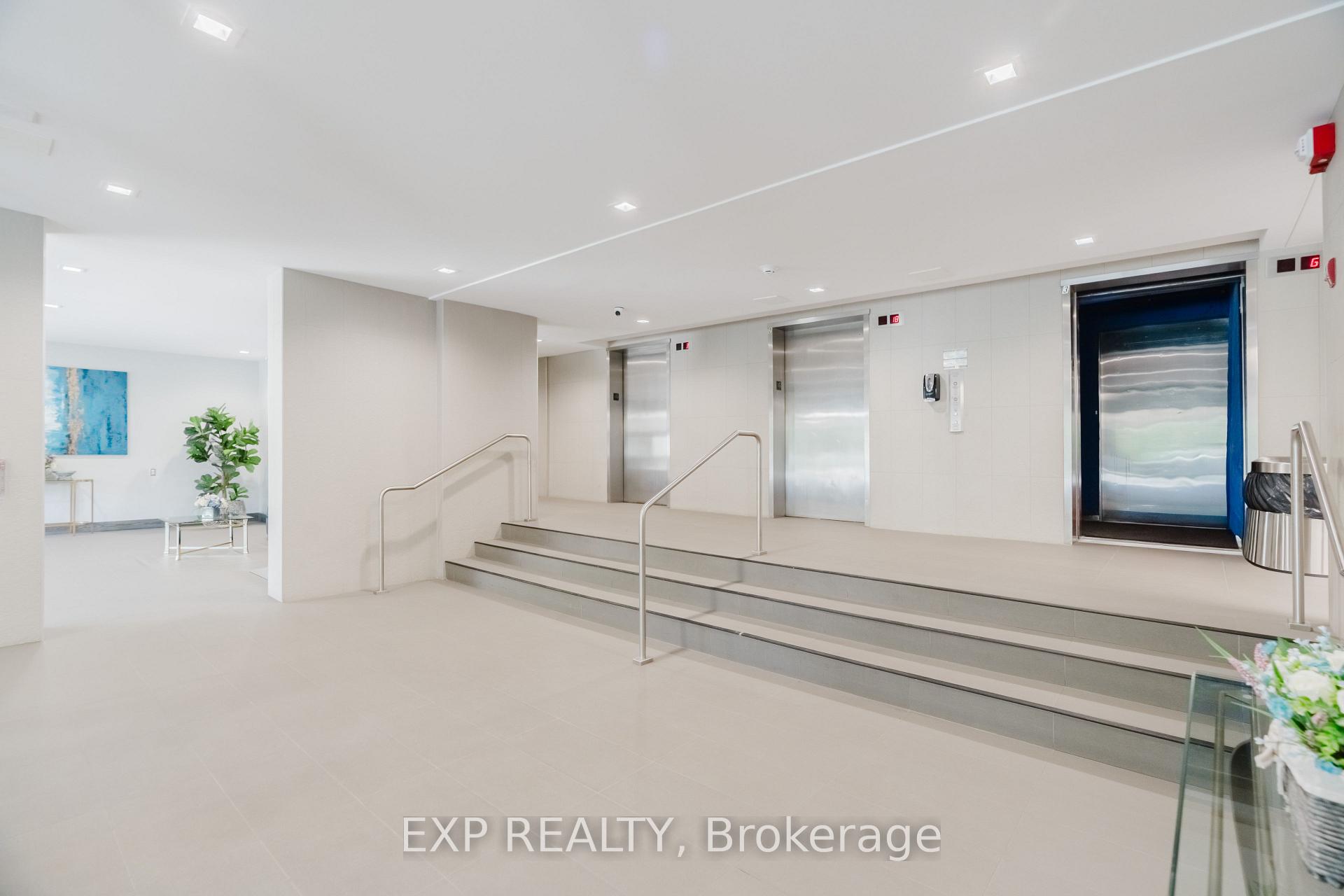 Photo 6 of Unit 404, 665 Bathgate Drive, Ottawa, Carson Meadows — HOMEH