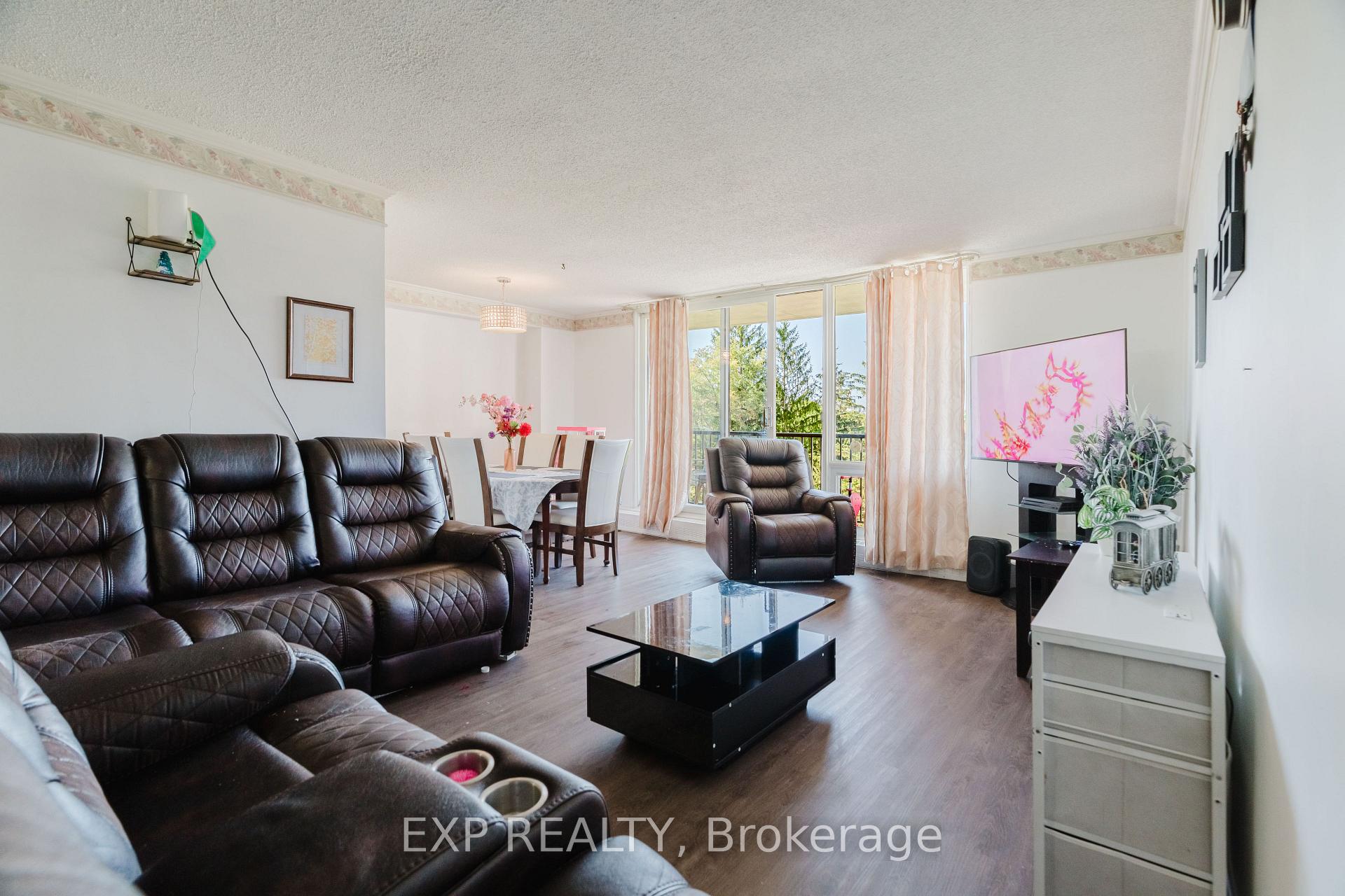Photo 15 of Unit 404, 665 Bathgate Drive, Ottawa, Carson Meadows — HOMEH
