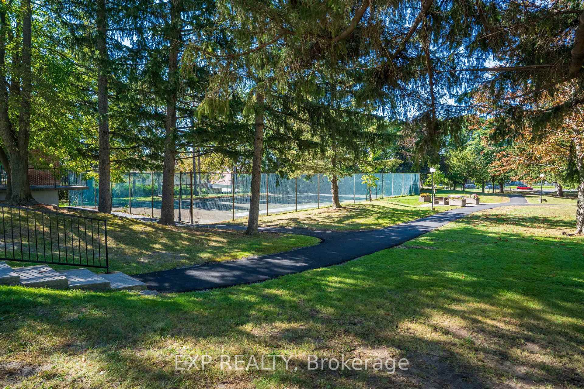 Photo 41 of Unit 404, 665 Bathgate Drive, Ottawa, Carson Meadows — HOMEH